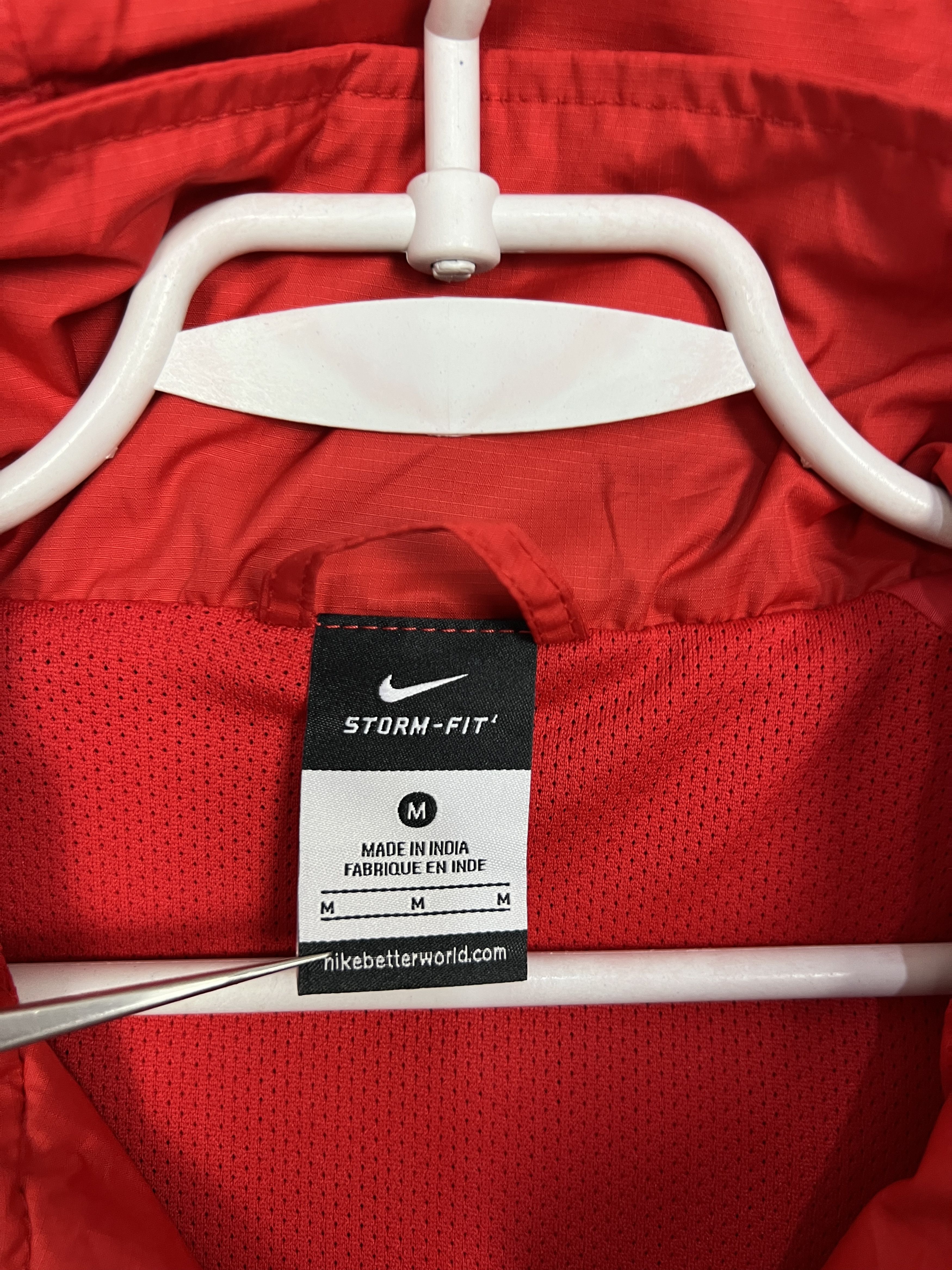 Nike Blackburn Rovers Football Jacket Hooded Windbreaker TrackTop Size US M / EU 48-50 / 2 - 9 Thumbnail