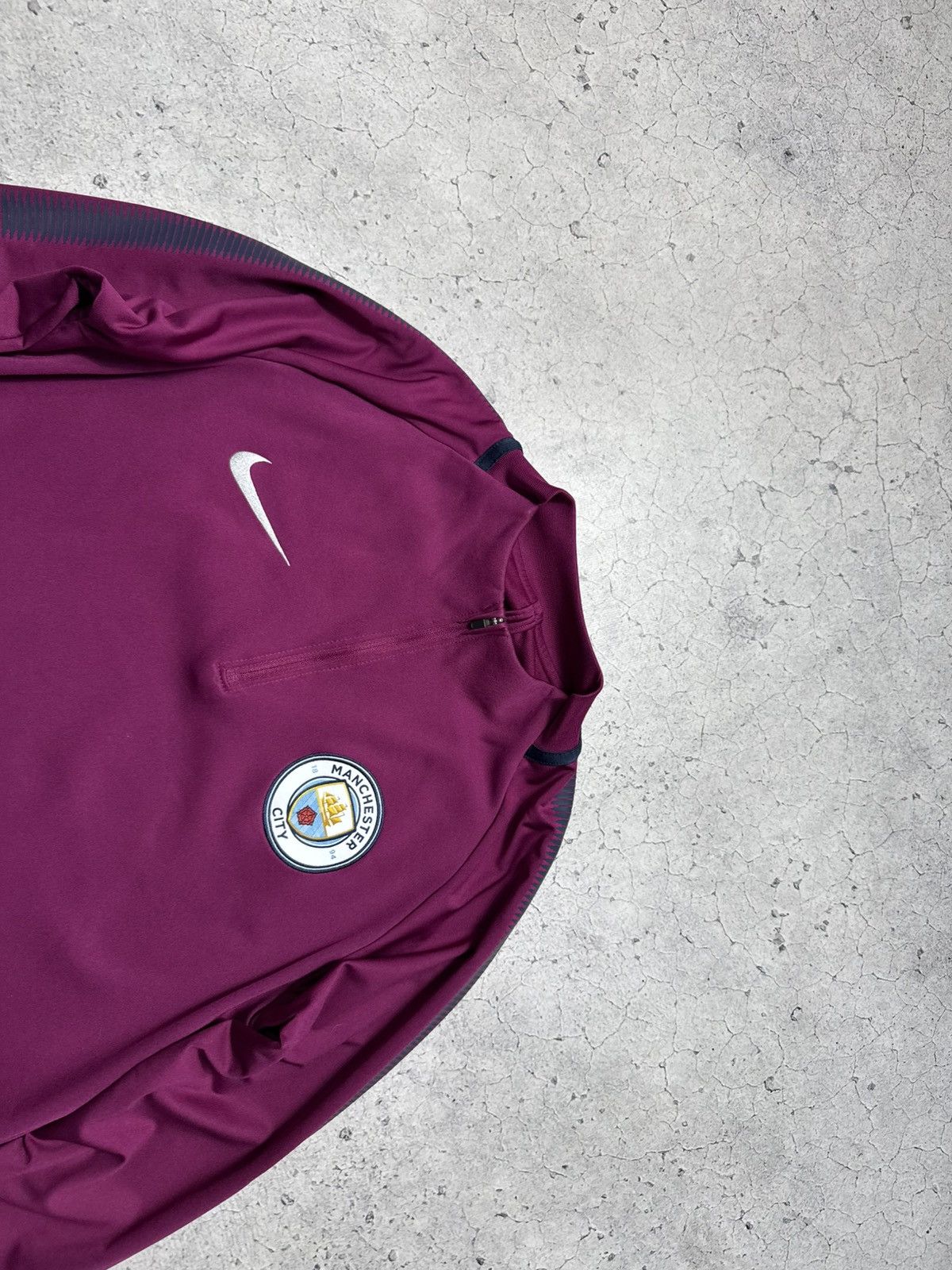 Nike Nike FC Manchester City Soccer Jersey Long Sleeve Y2K Size US M / EU 48-50 / 2 - 5 Thumbnail