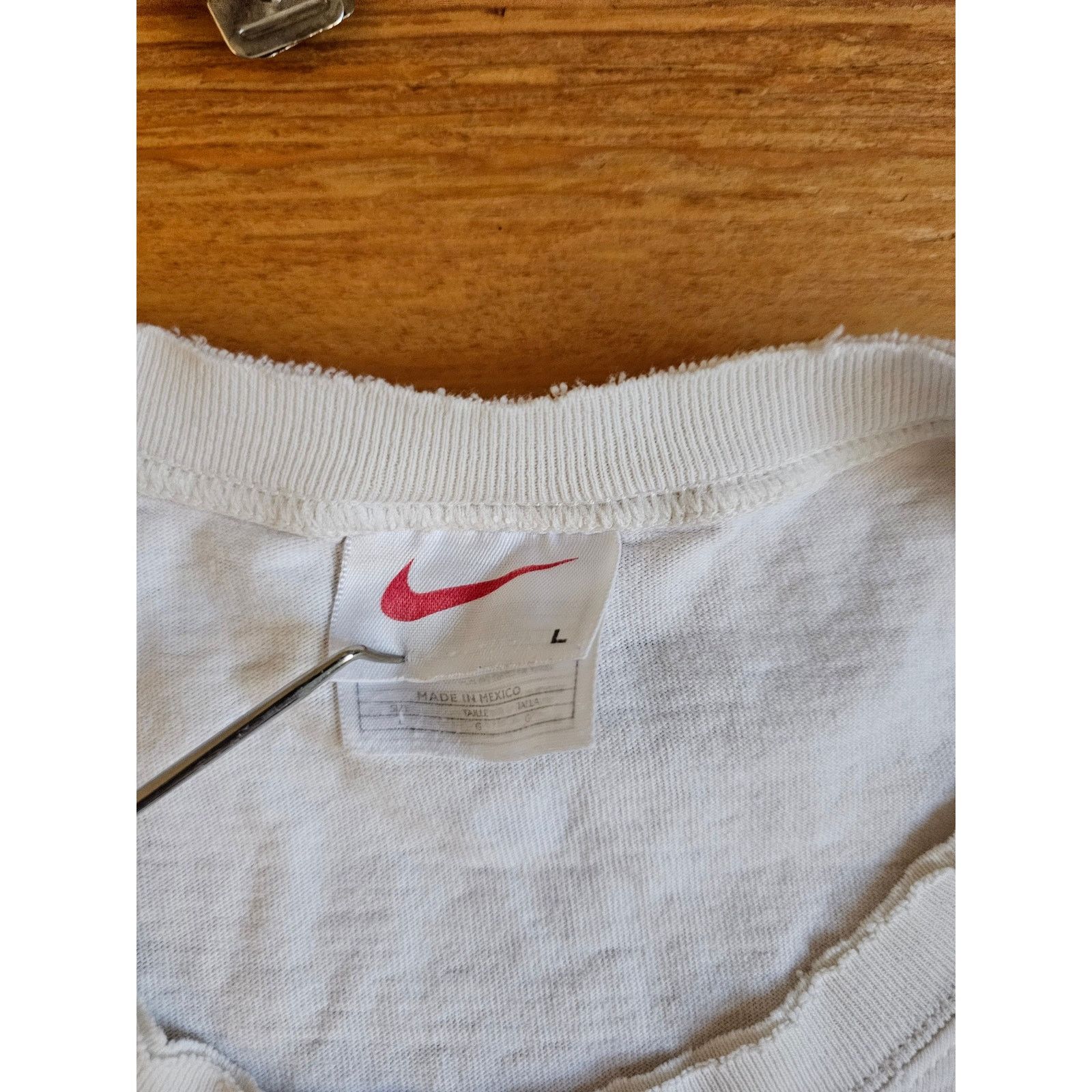 Nike NIKE Basketball T-Shirt Sleeveless White Sz L 2000s Size US L / EU 52-54 / 3 - 4 Thumbnail