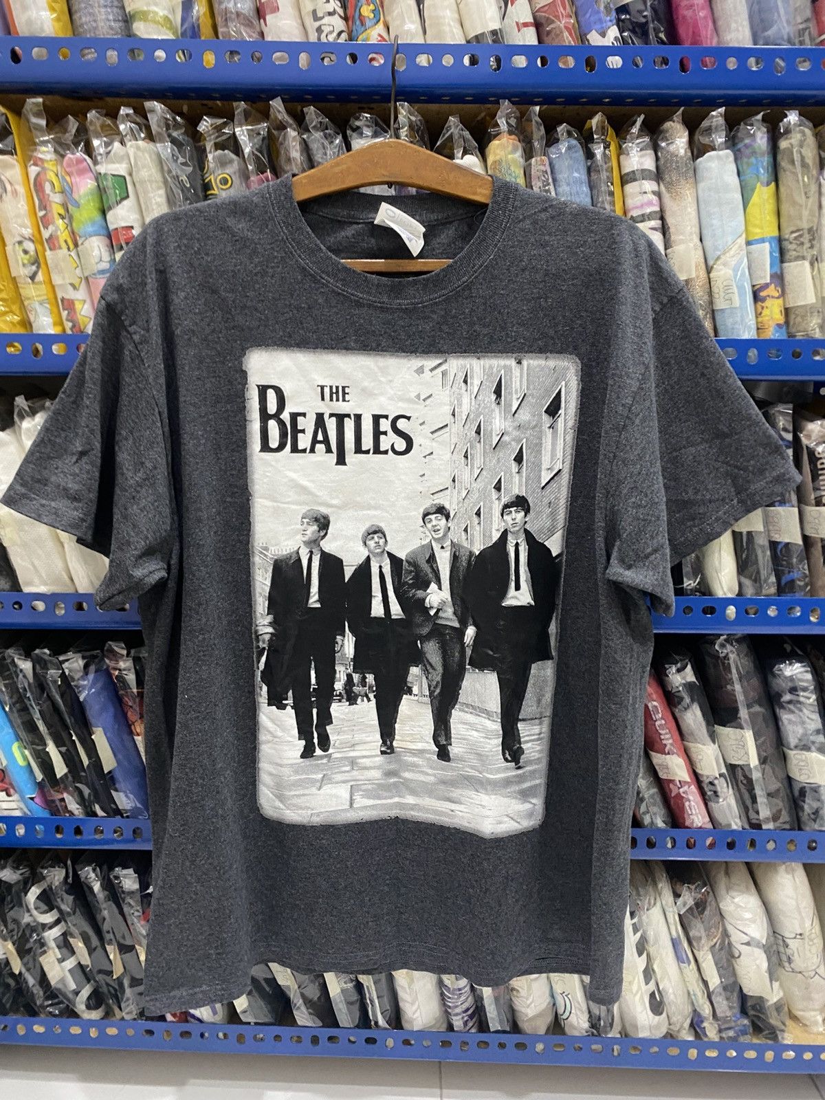 Band Tees THE BEATLES BAND TEES Size US L / EU 52-54 / 3 - 1 Thumbnail