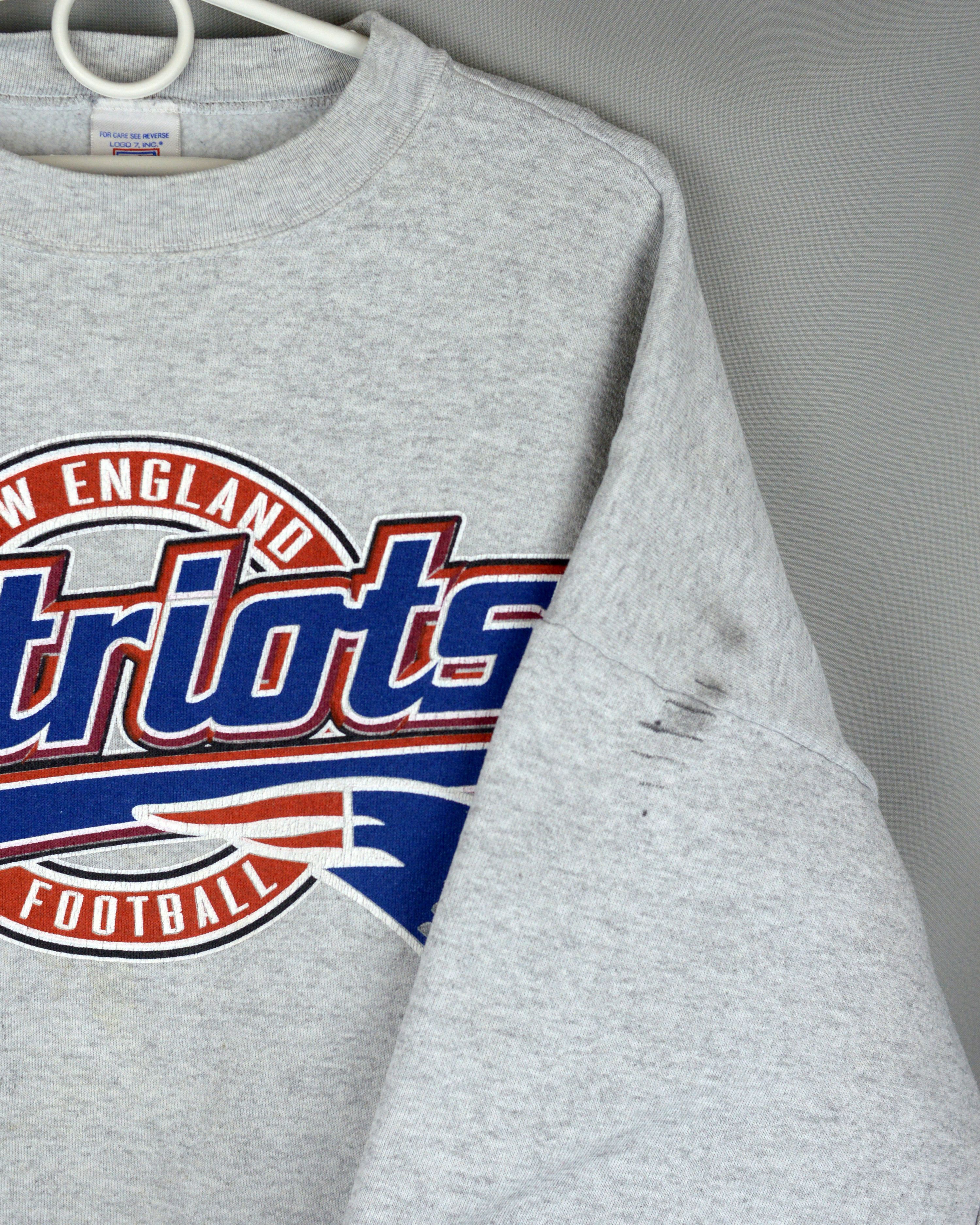 Logo 7 Vintage new England Patriots Logo 7 sweatshirt Size US XXL / EU 58 / 5 - 2 Thumbnail