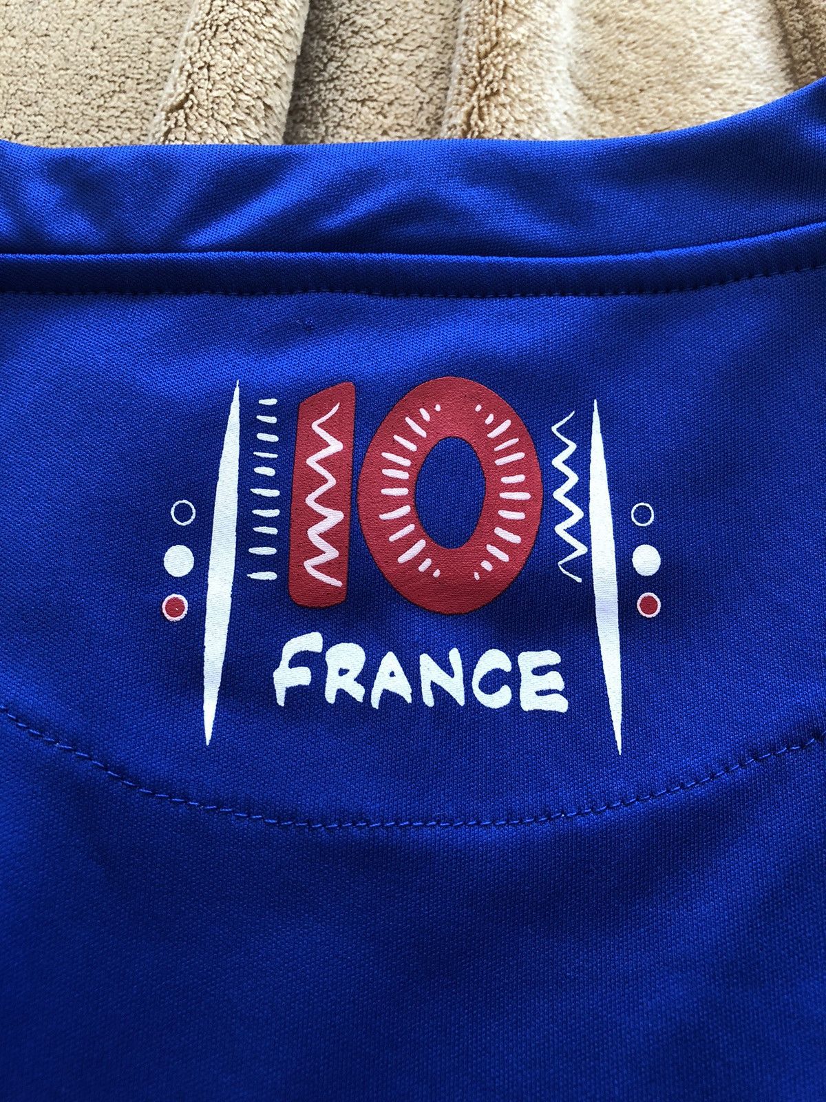Vintage RARE FRANCE FOOTBALL VINTAGE 2000s SOCCER JERSEY SHIRT Size US L / EU 52-54 / 3 - 4 Thumbnail