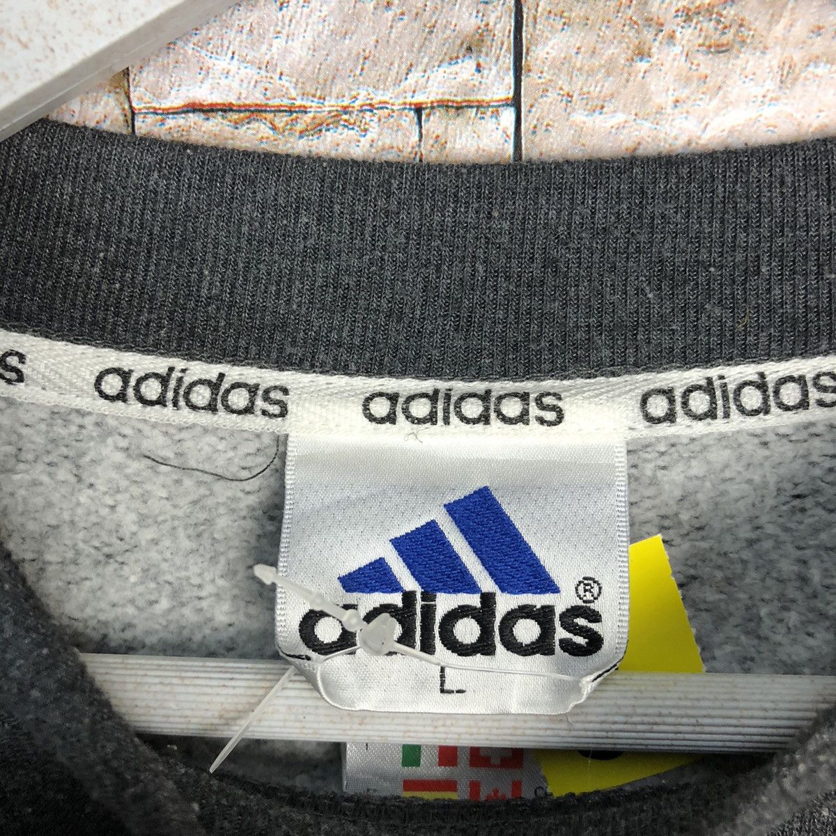 Adidas Adidas Grey Sweatshirt #A253 Size US L / EU 52-54 / 3 - 10 Thumbnail