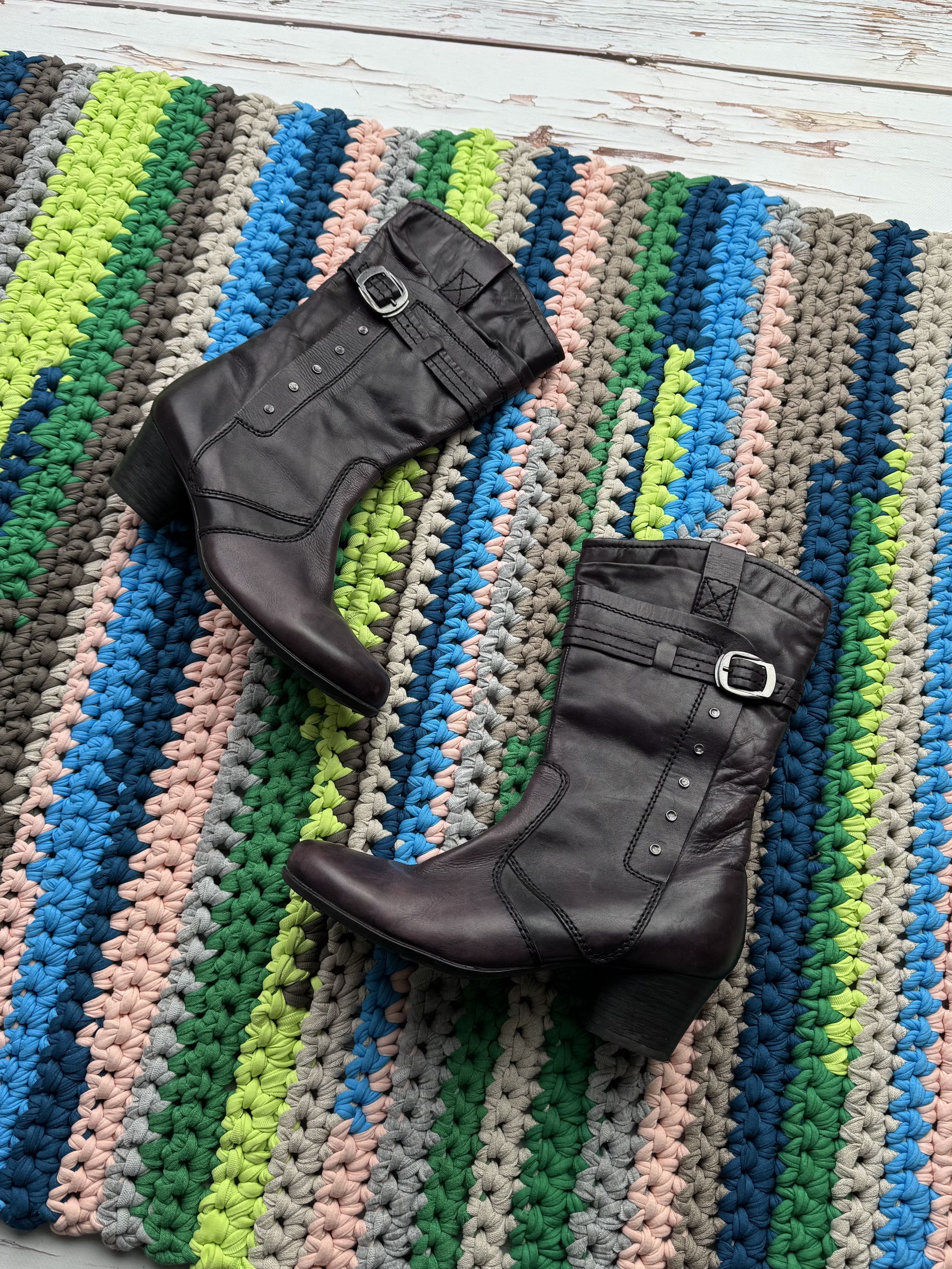 Vintage Leather Boots With Straps (V228)(D15)