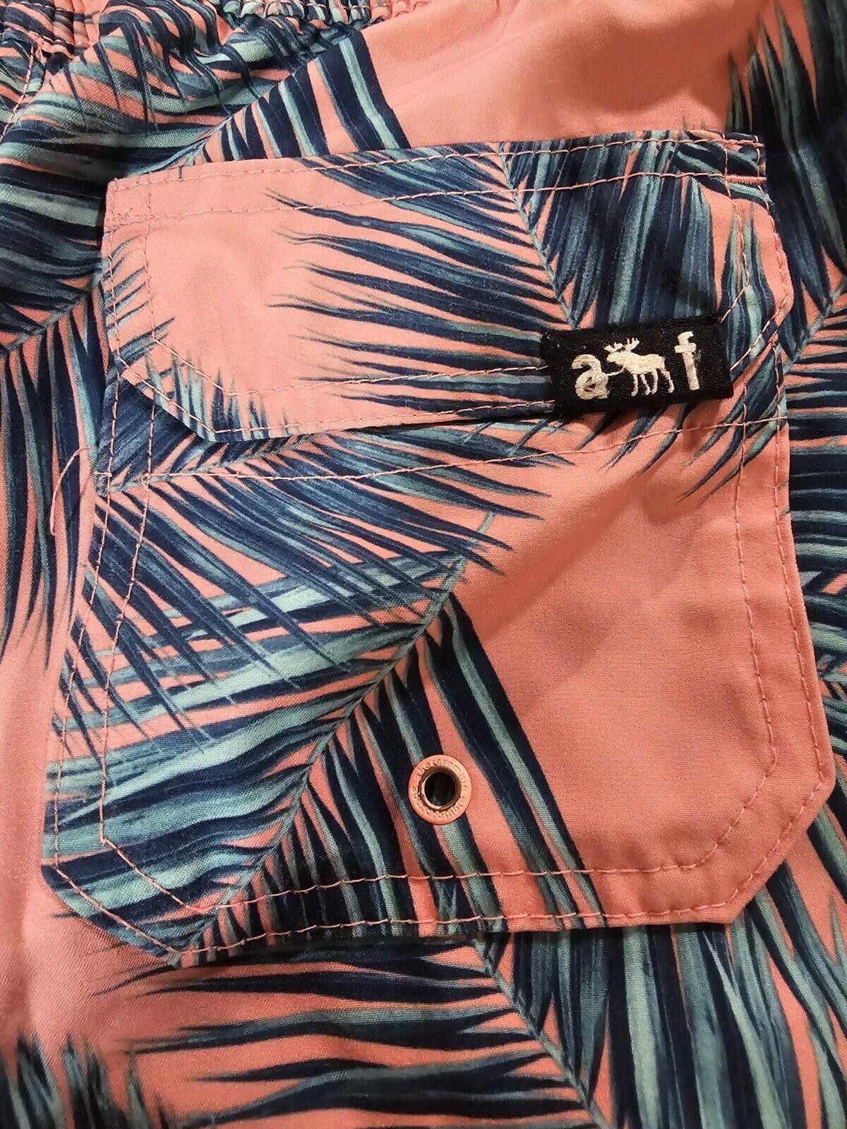 Abercrombie & Fitch ABERCROMBIE KIDS POOL TO PLAY Shorts Swim Trunks Boys 13/14 Size US 26 / EU 42 - 7 Thumbnail