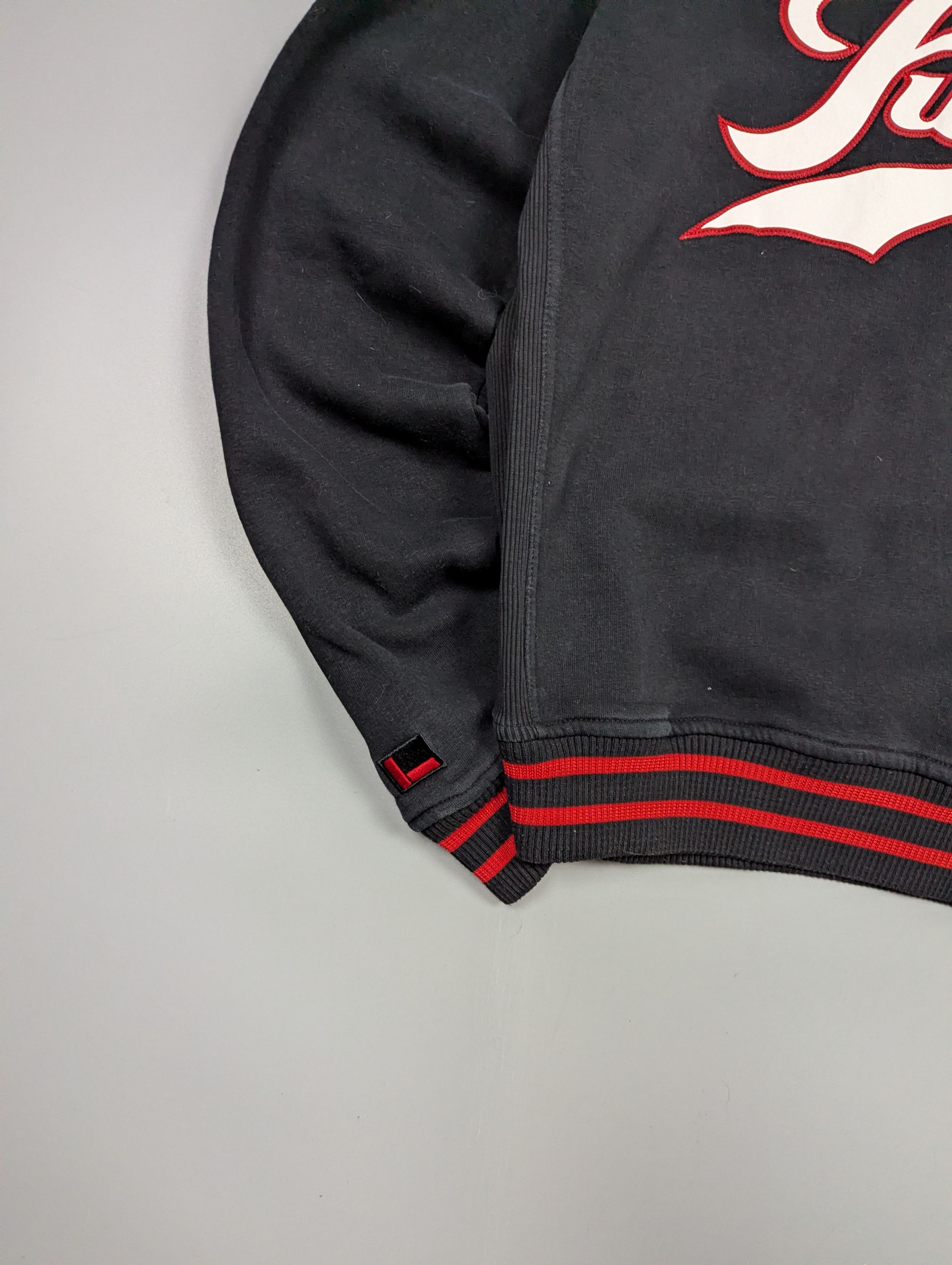 Fubu Vintage FUBU "05" Y2K Era Hoodie – Black & Red Big Logo Size US M / EU 48-50 / 2 - 8 Thumbnail