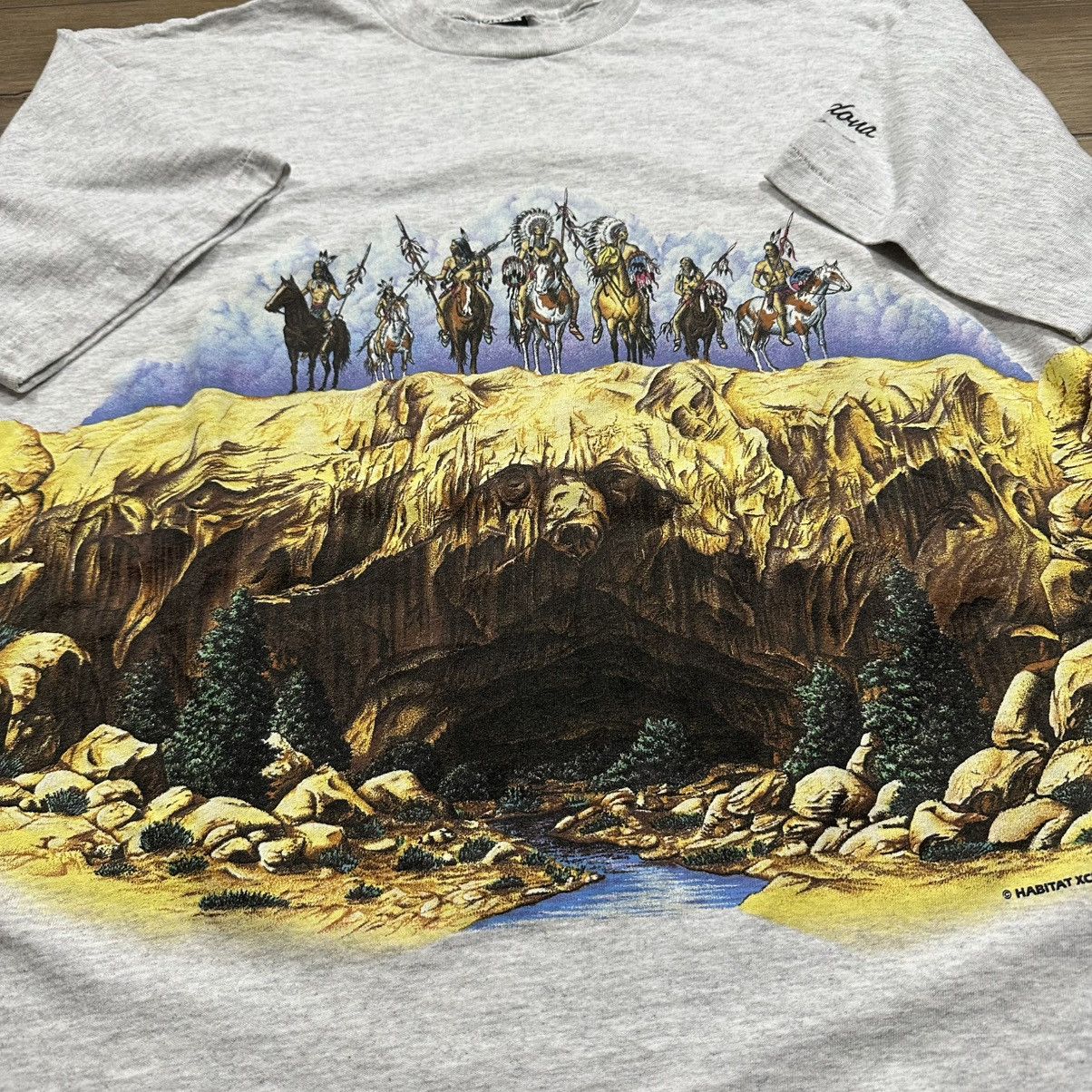 Habitat Vintage 90s Native American Single Stitch Wrap Around Tee Size US L / EU 52-54 / 3 - 6 Thumbnail