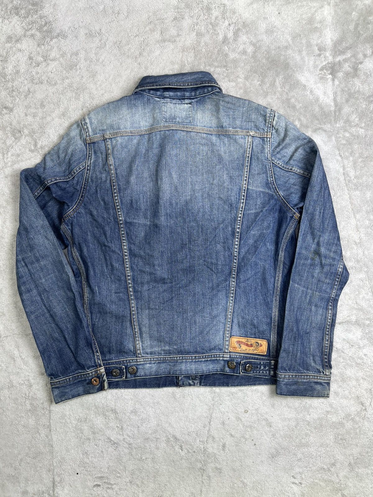 Diesel Vintage Diesel Industry Denim Jacket Distressed Wash Trucker Size US M / EU 48-50 / 2 - 16 Thumbnail