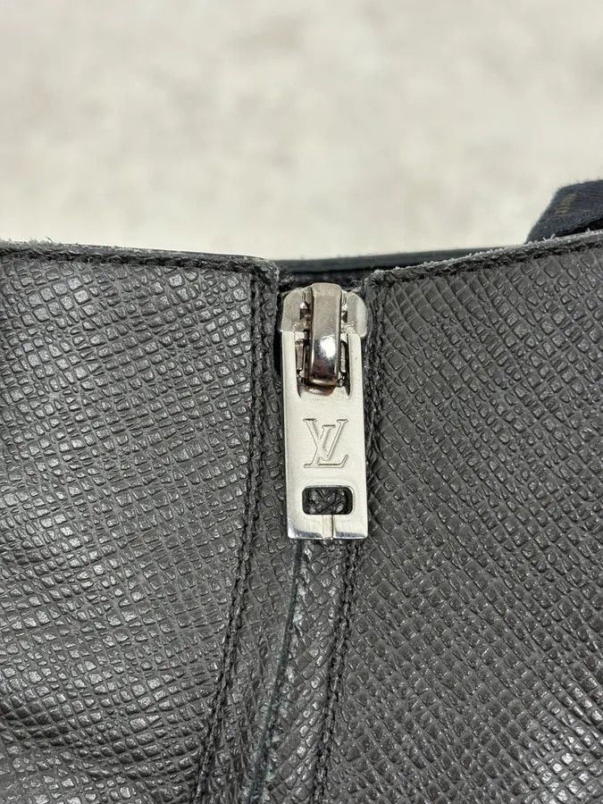 Louis Vuitton Louis Vuitton Black Faded Anthracite Leather Ankle Boots Size US 9 / EU 42 - 8 Thumbnail