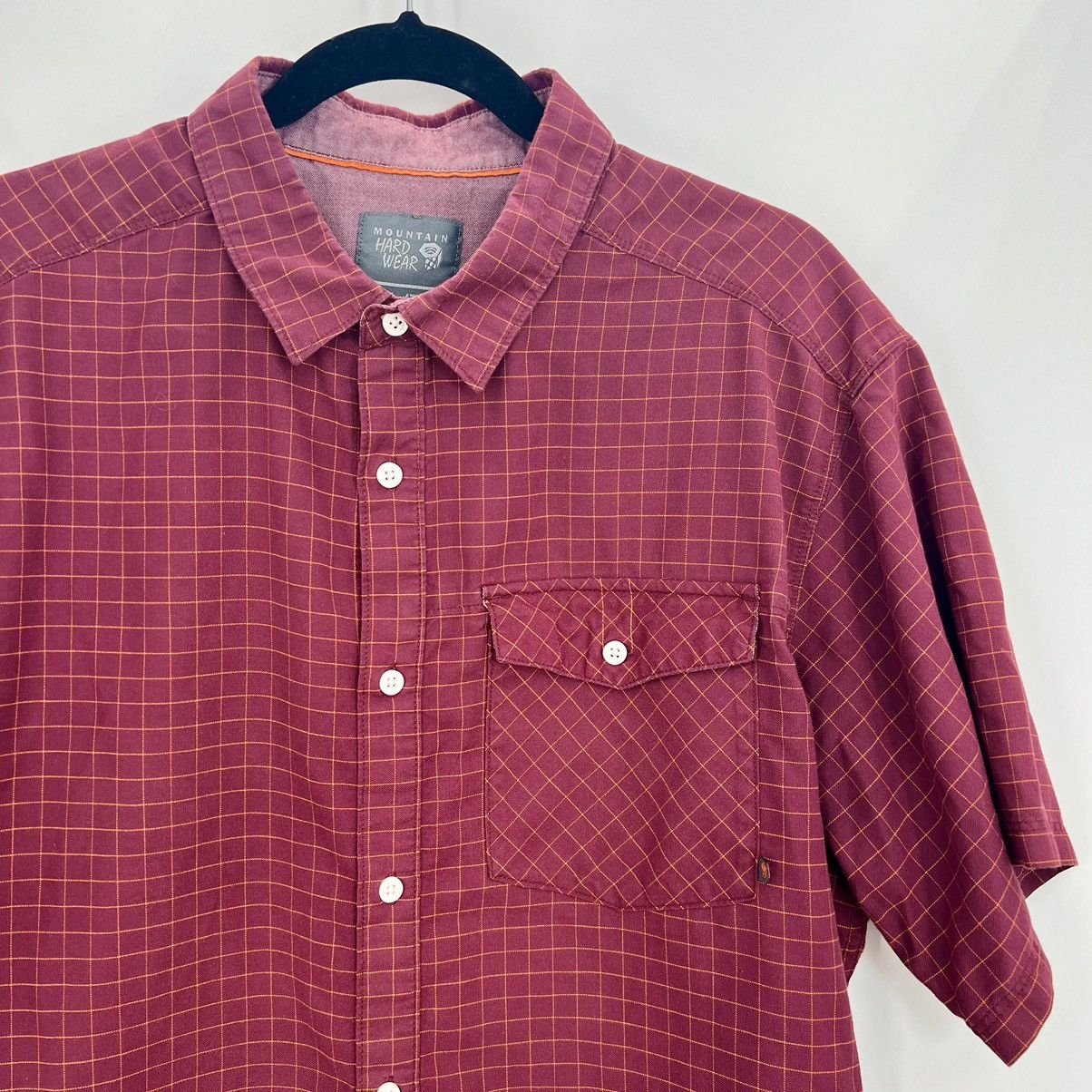 Mountain Hardwear Mountain Hardware Men’s Short Sleeve Casual Button Plaid XL Size US XL / EU 56 / 4 - 4 Thumbnail