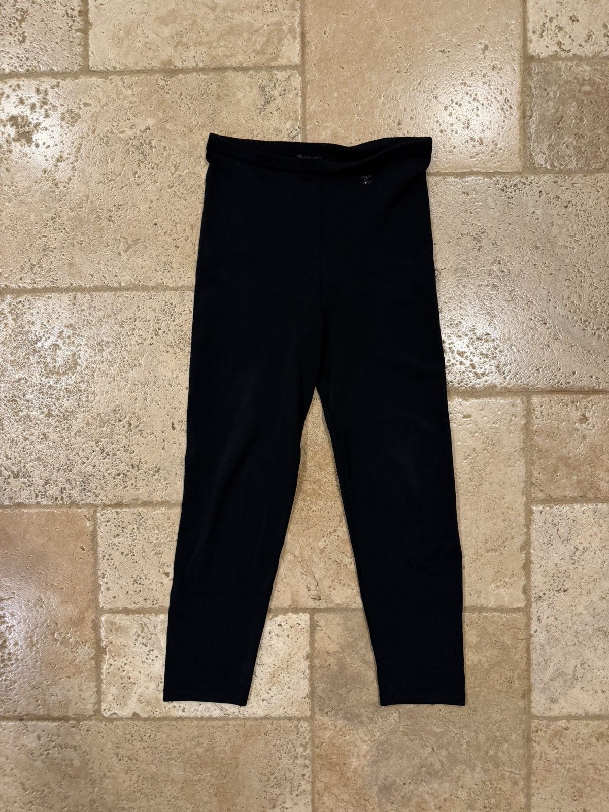 Chanel Chanel Skinny Leg Spandex Black CC Logo Pants Size 25" / US 0 / IT 36 - 1 Thumbnail