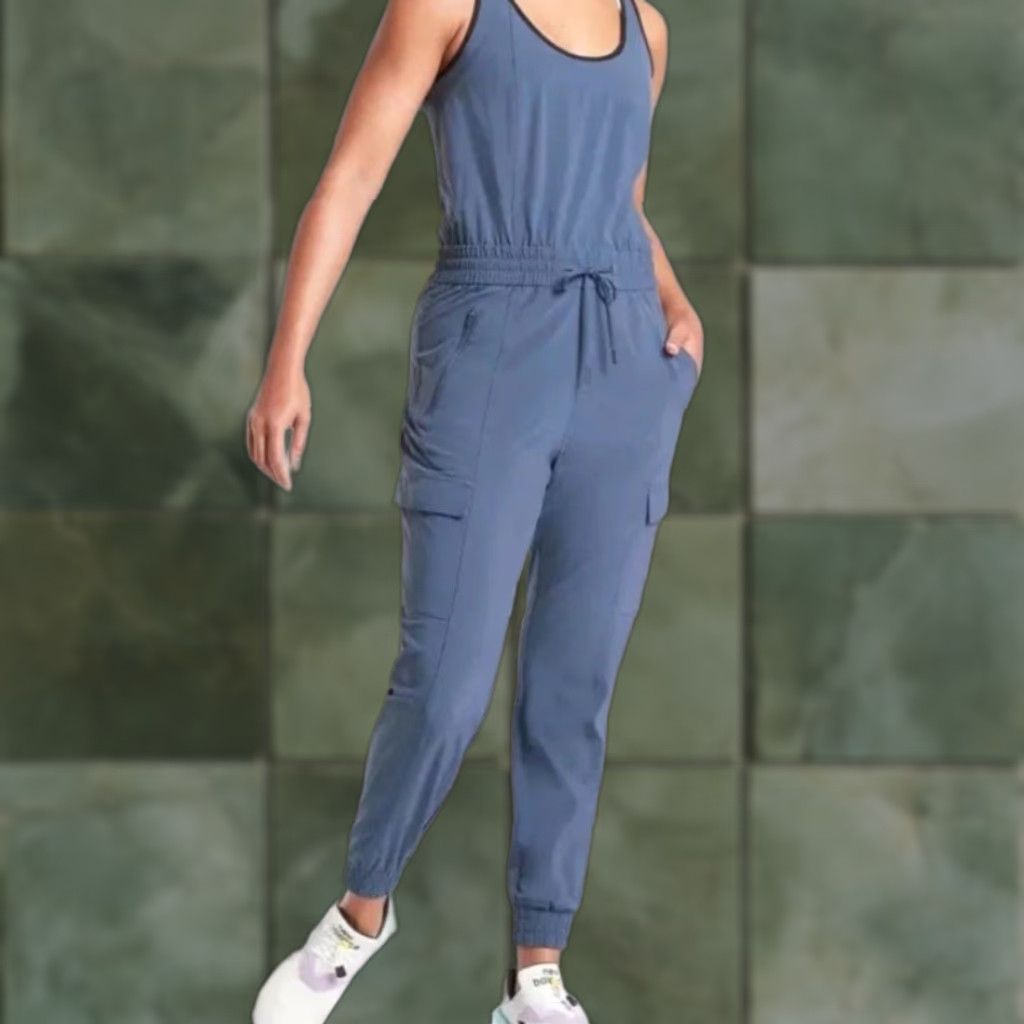 Athleta Athleta Jumpsuit Women Sleeveless Dusty Blue S Pockets Athletic Loose Fit Regular Size Small EUC - One Piece Size 28" / US 6 / IT 42 - 1 Thumbnail