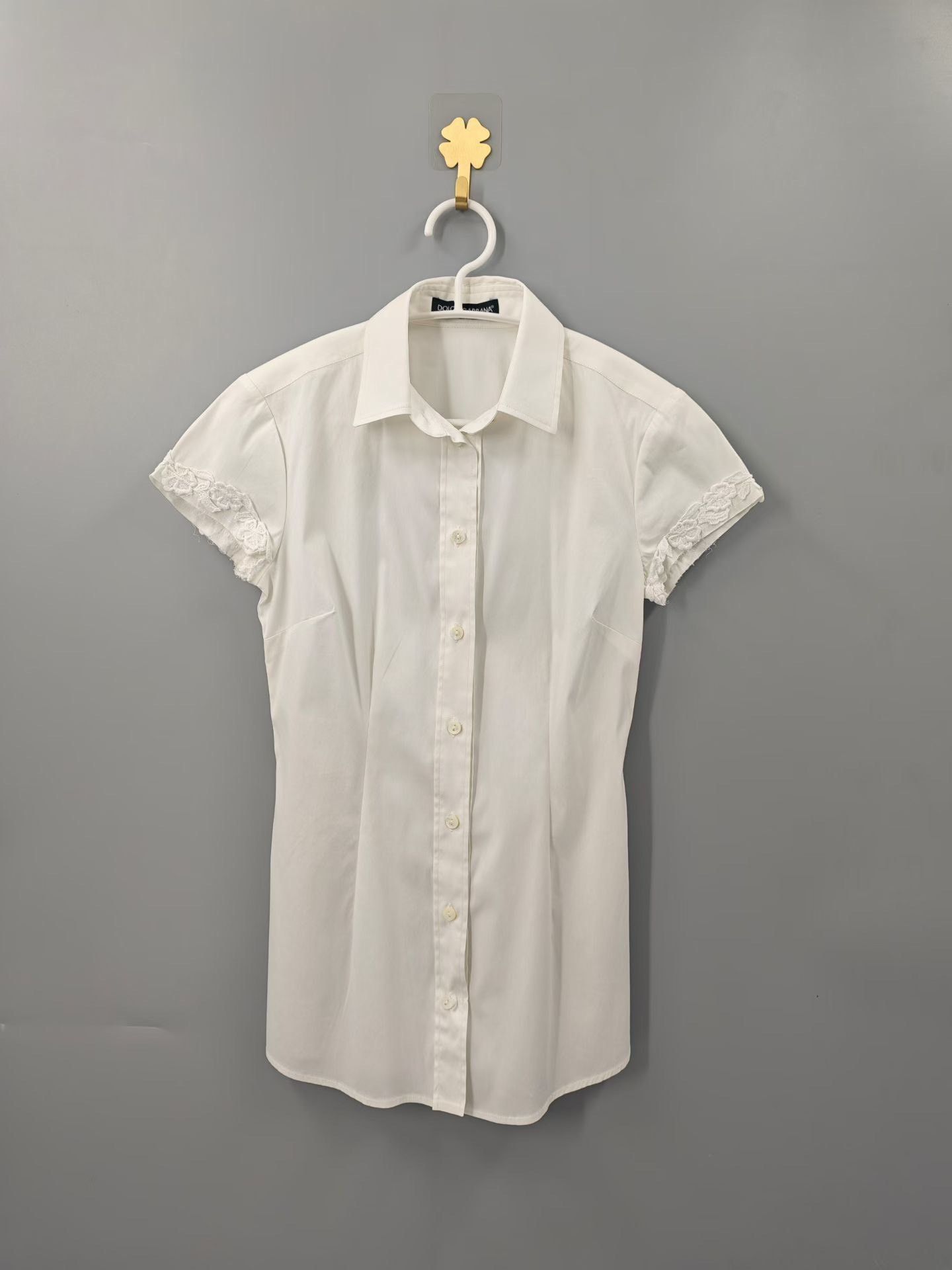 Dolce & Gabbana Dolce & Gabbana Button Up S Women Size S / US 4 / IT 40 - 1 Thumbnail