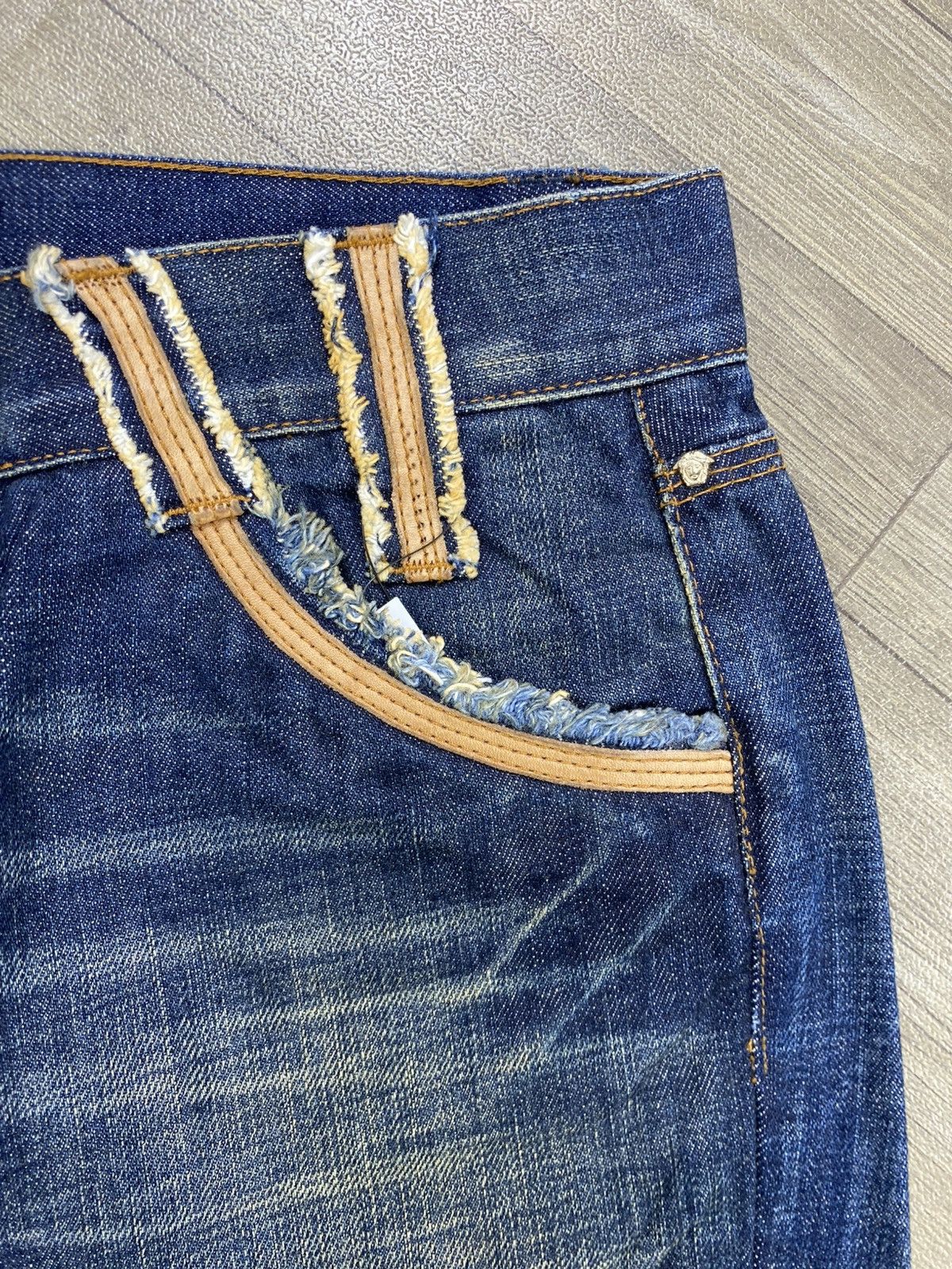 Versace Vintage Versace Washed Bootcut Flared Jeans Italian Designer Size US 31 - 5 Thumbnail
