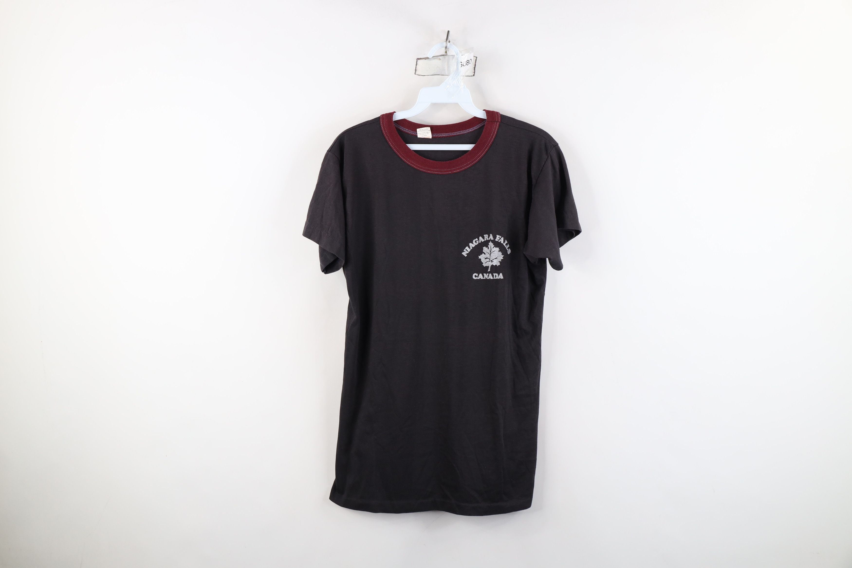 Vintage Vintage 70s Streetwear Niagara Falls Canada Ringer T-Shirt Size L / US 10 / IT 46 - 1 Thumbnail