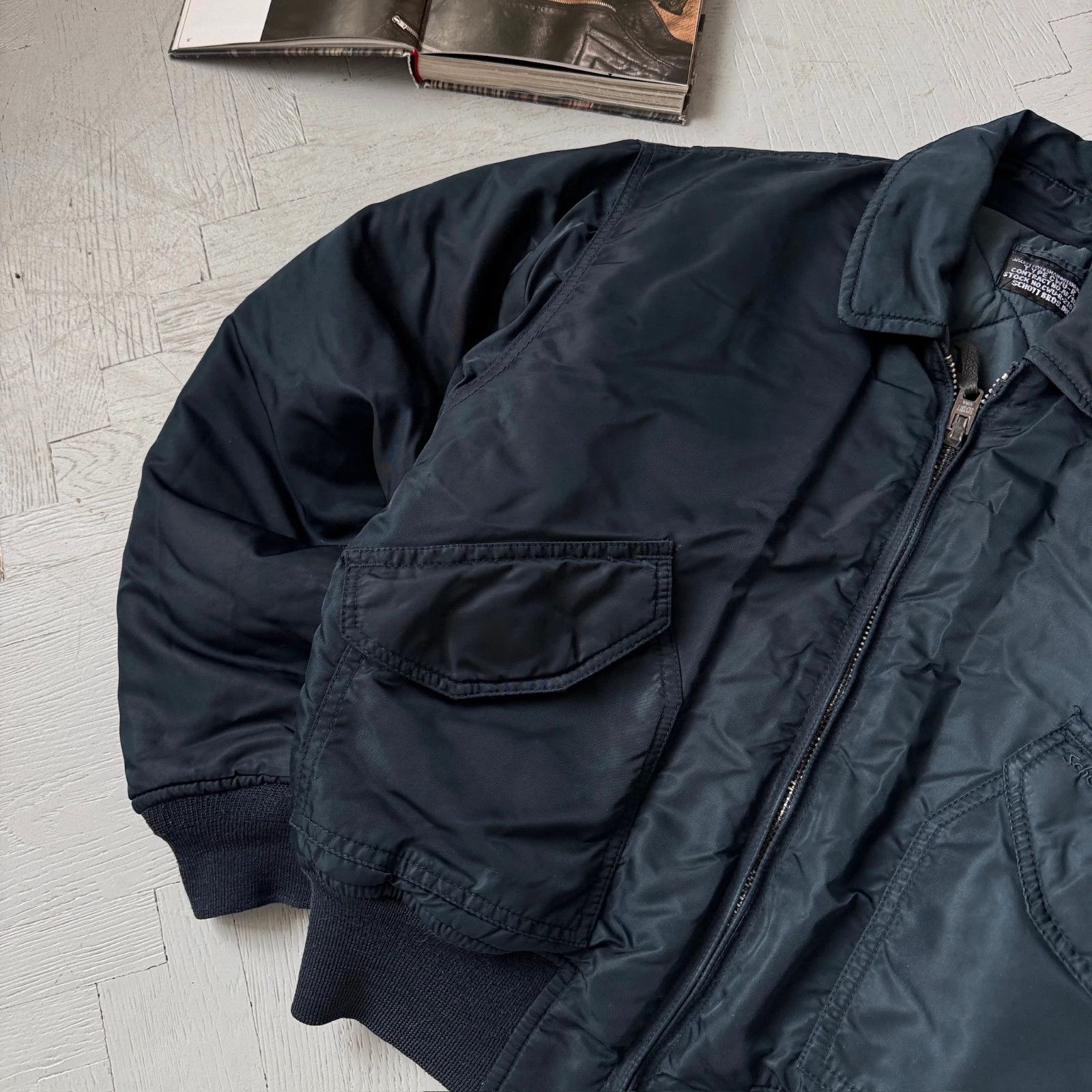 Schott Vintage Schott NYC Cwu Bomber Jacket Navy Blue Size US S / EU 44-46 / 1 - 2 Thumbnail