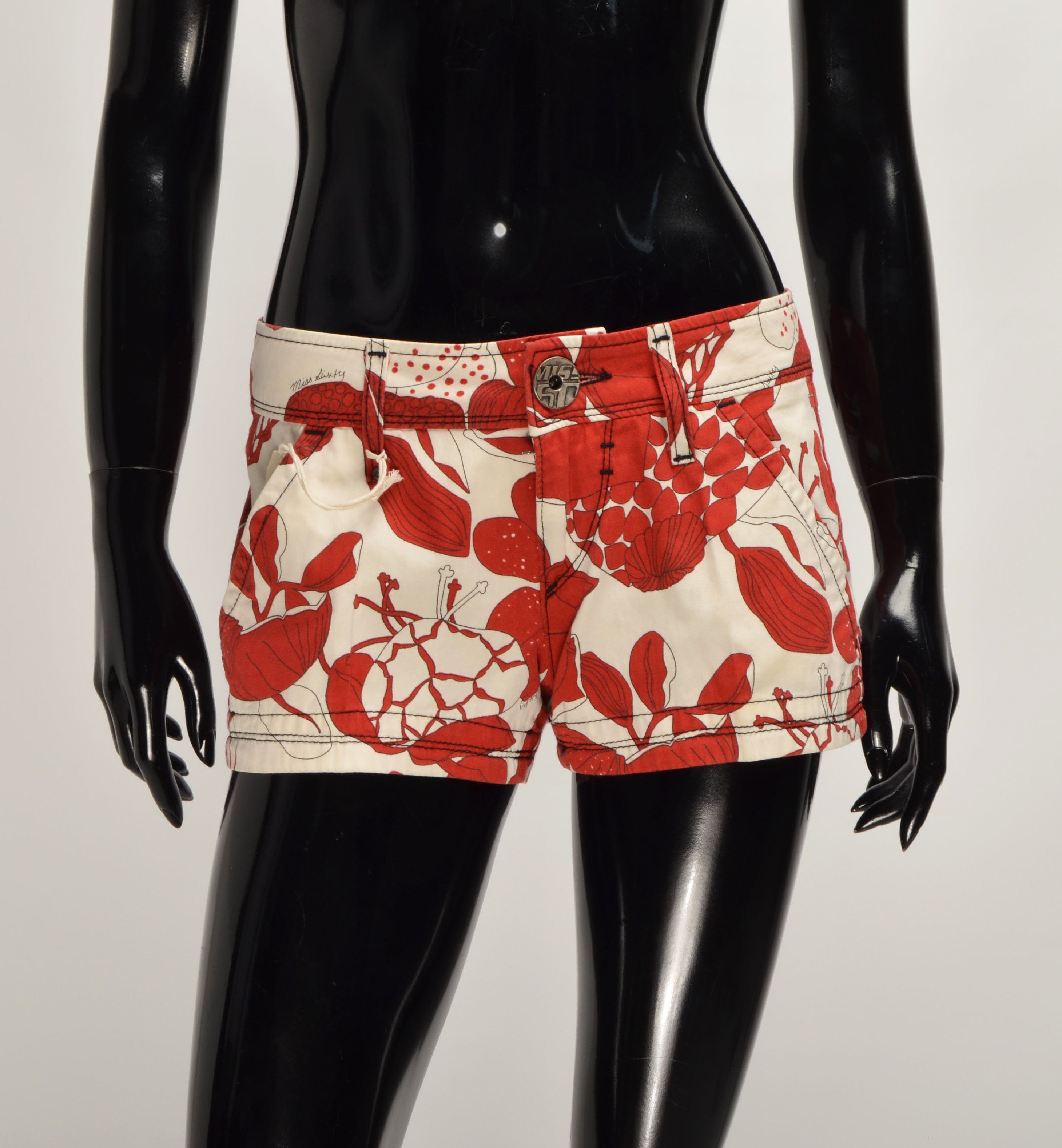Miss Sixty Vintage Miss Sixty Y2K Red Floral Coquette Mini Shorts Size 30" / US 8 / IT 44 - 2 Thumbnail