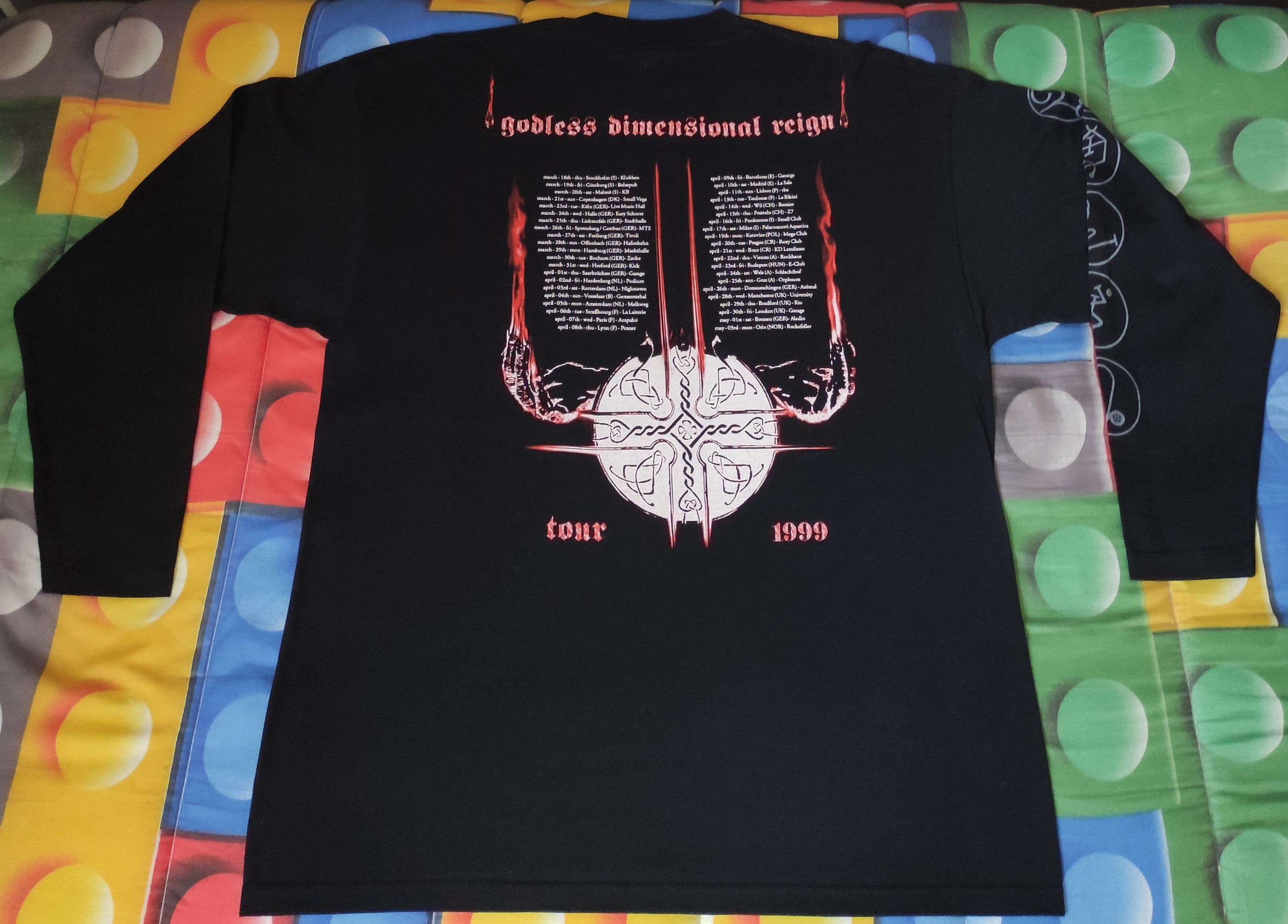 Band Tees Dimmu Borgir T Shirt Vintage 1999 Rare Black Metal Size US XL / EU 56 / 4 - 8 Thumbnail