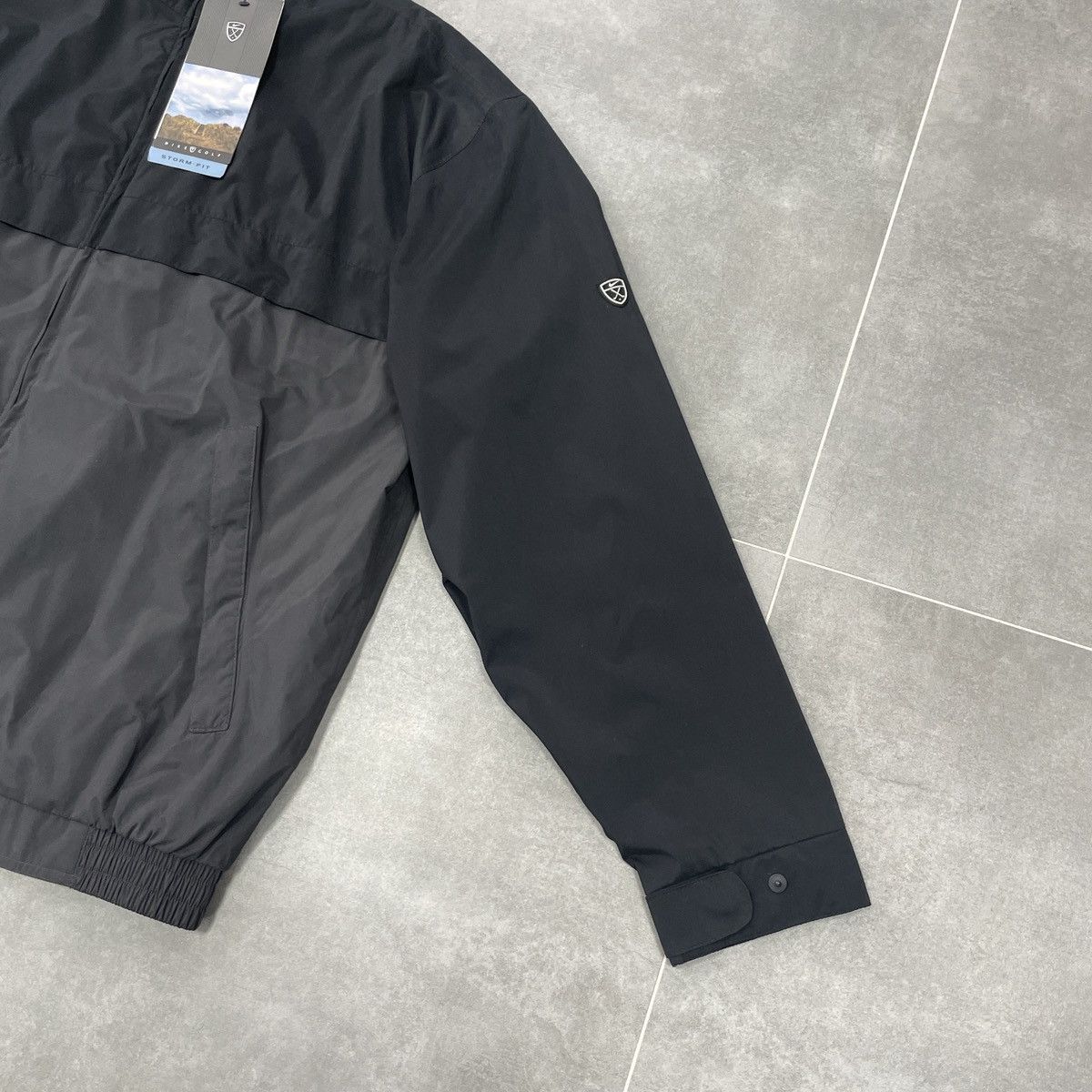 Nike × Vintage Vintage Nike Golf Storm-Fit Jacket Size XL Size US XL / EU 56 / 4 - 4 Thumbnail