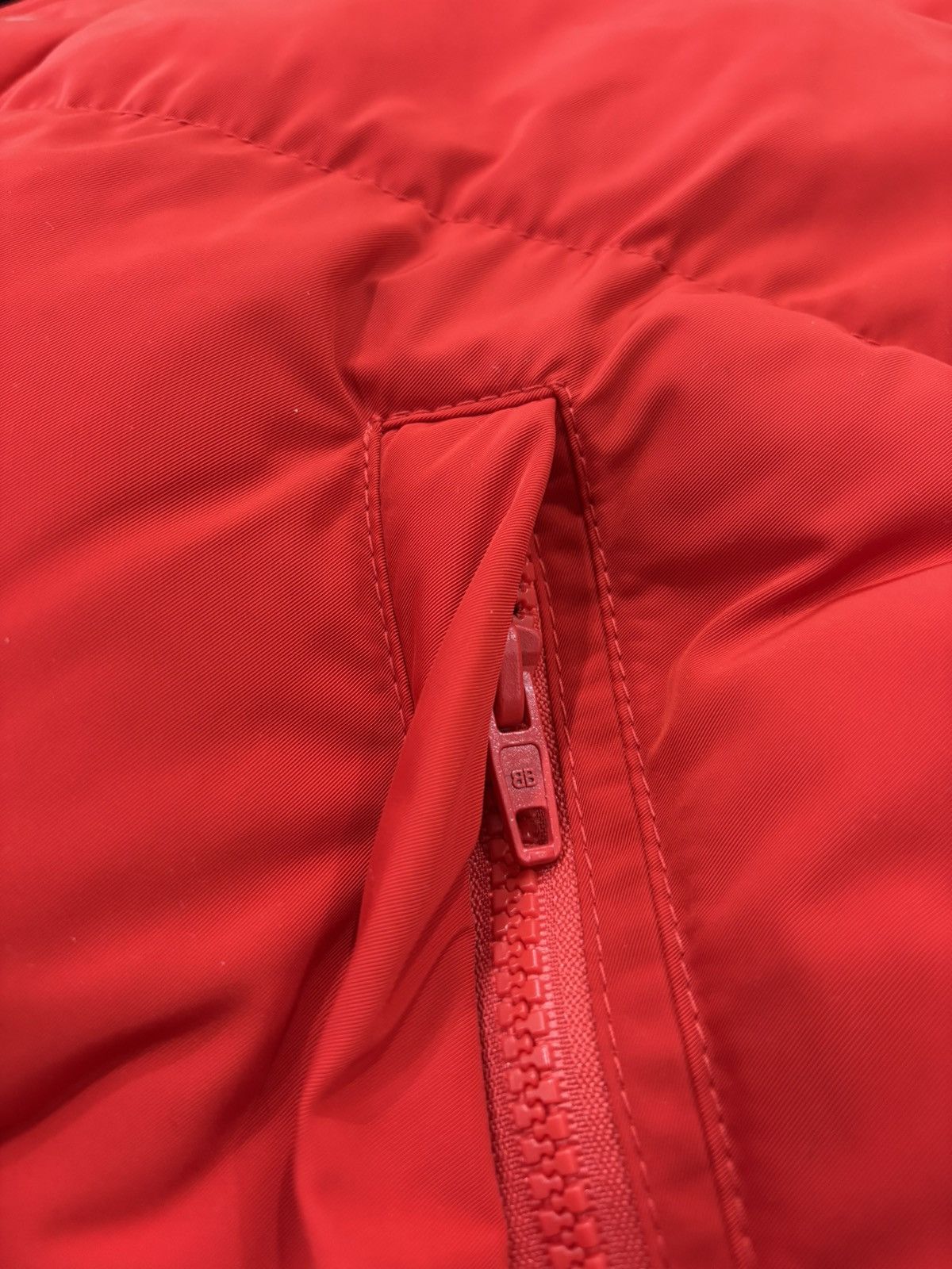 Balenciaga BALENCIAGA REVERSIBLE - black/Red puffer Size L / US 10 / IT 46 - 14 Thumbnail