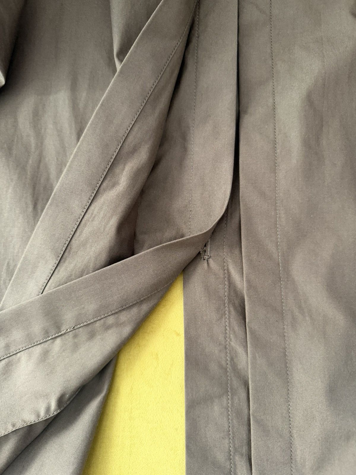 Alfred Dunhill 5K runway sample cotton/silk tobacco-brown trench, IT50, IT Size US M / EU 48-50 / 2 - 23 Thumbnail