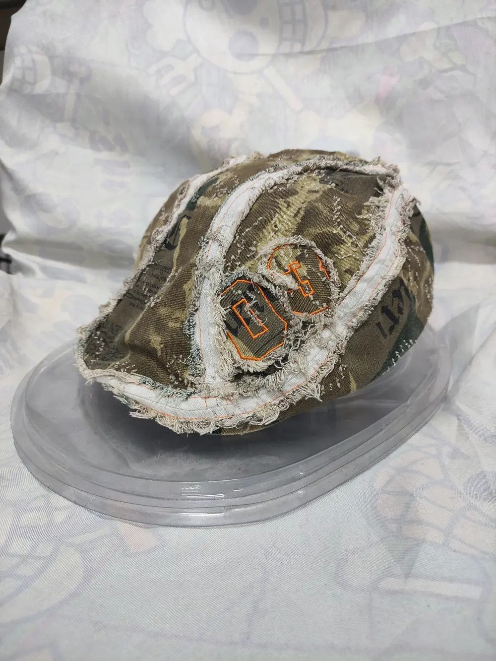 Japanese Brand CAMOUFLAGE DISTRESSED DESIGN BARETTA CAP YOUTH SIZE Size ONE SIZE - 8 Thumbnail