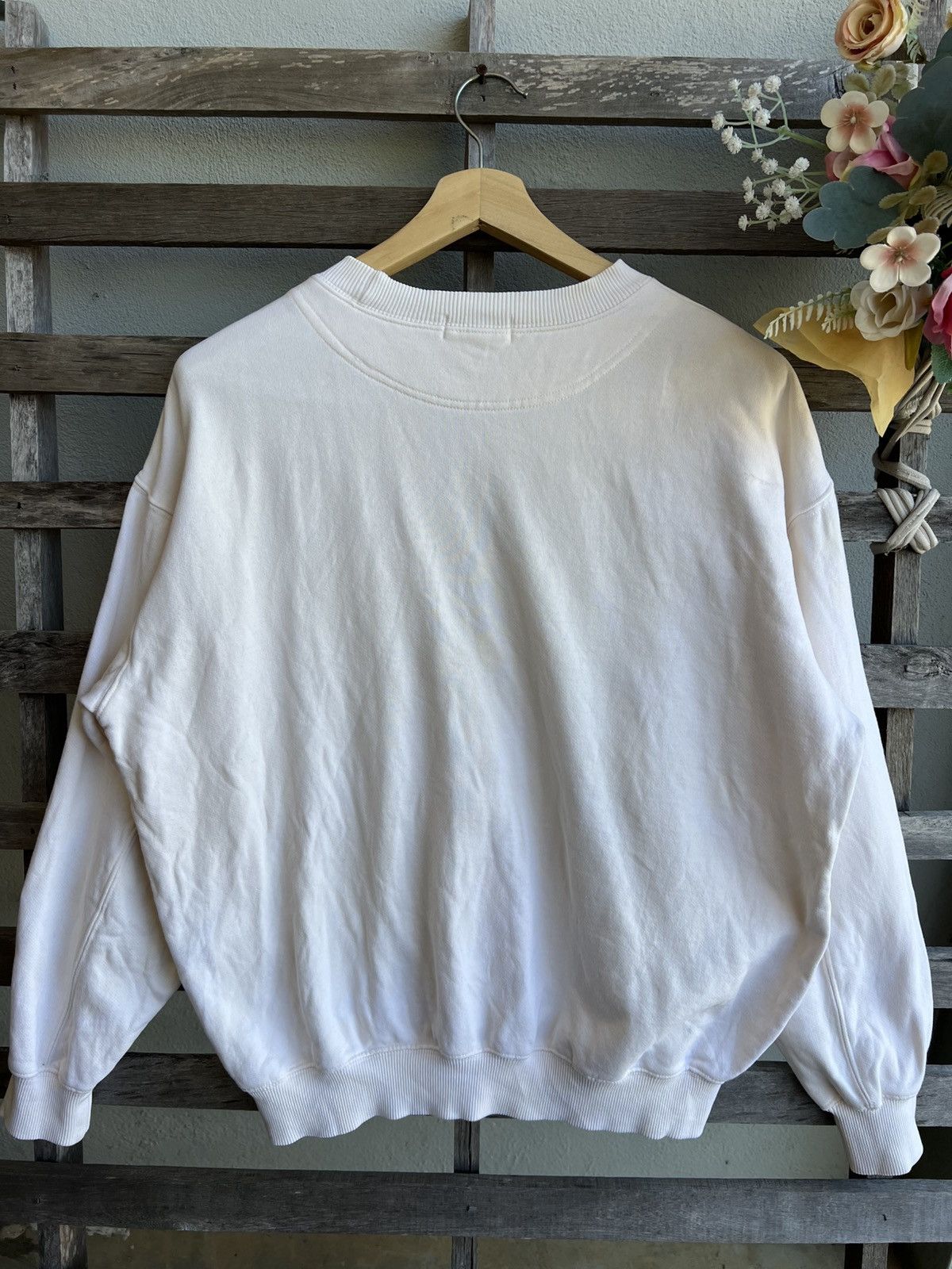 Yves Saint Laurent Vintage Yves Saint Lauren Spell Out Sweatshirt Size US L / EU 52-54 / 3 - 5 Thumbnail
