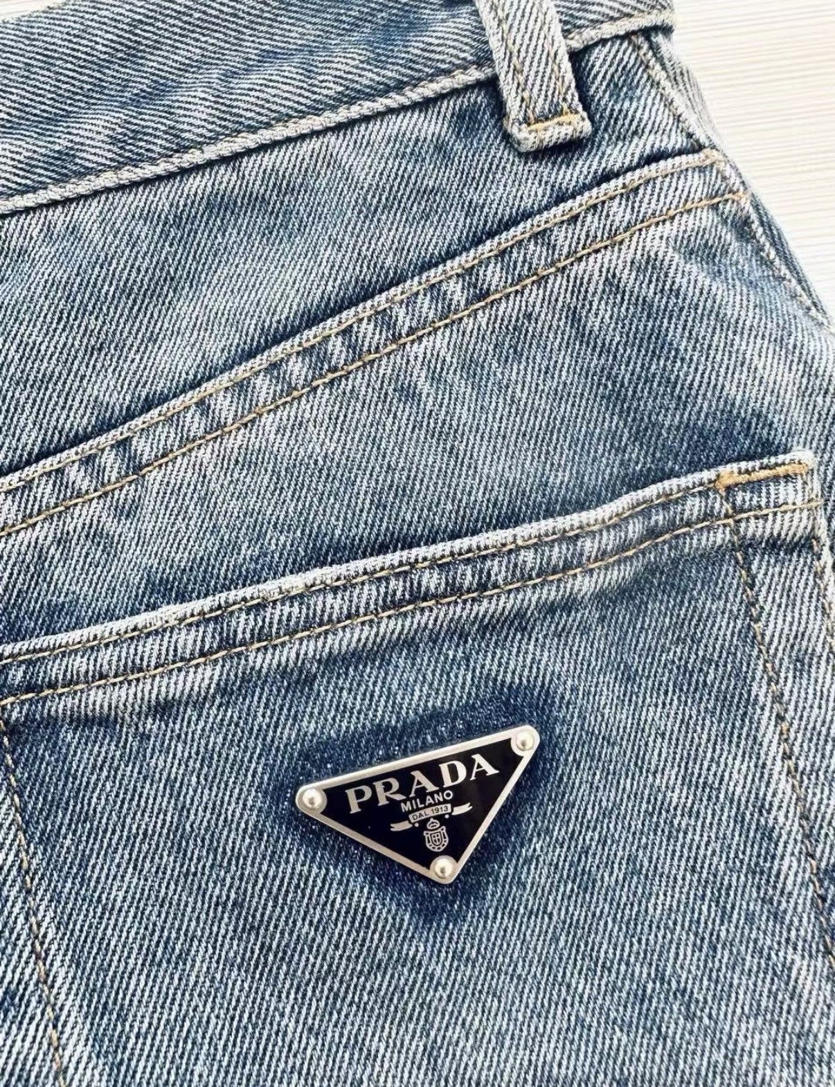 Prada Prada Blue Denim Shorts J33 Size 26" / US 2 / IT 38 - 4 Thumbnail