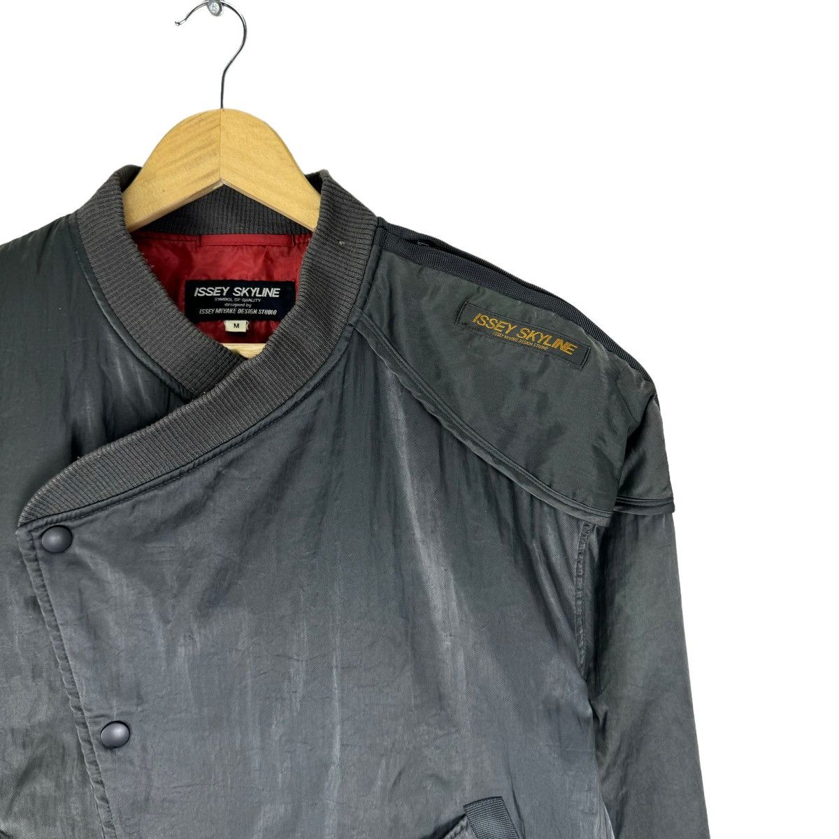 Issey Miyake 🔥80s ISSEY MIYAKE SKYLINE STUDIO BOMBER SNAP BUTTON JACKET Size US M / EU 48-50 / 2 - 9 Thumbnail