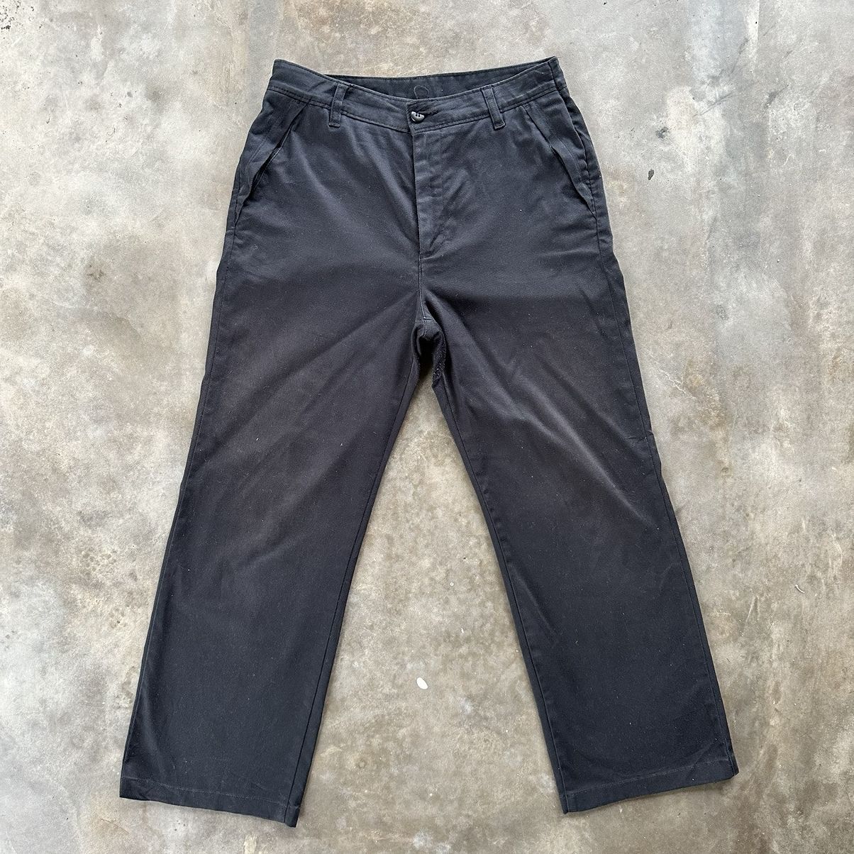 Japanese Brand Vintage Uniqlo Japan Black Casual Trousers Pants Size US 28 / EU 44 - 1 Thumbnail