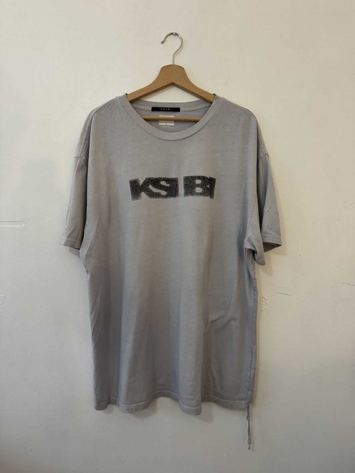 KSUBI greyish-blue oversized tee
