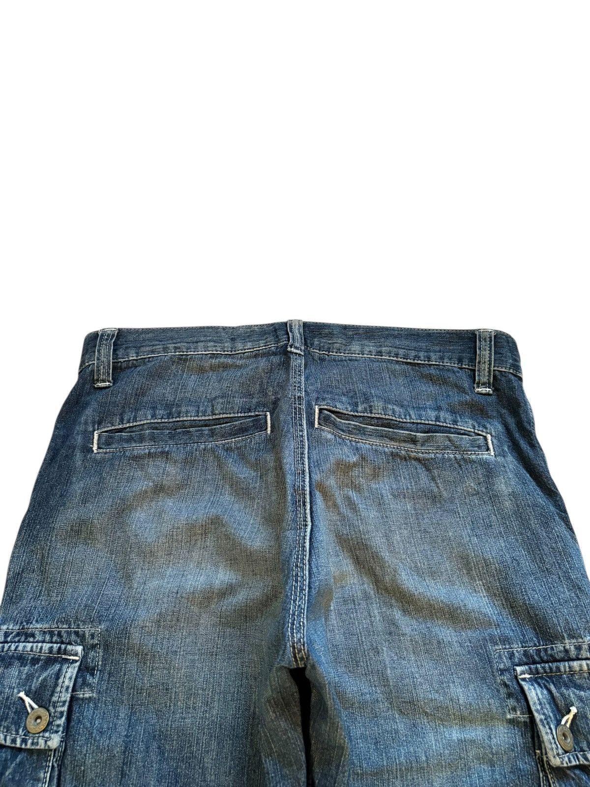 Japanese Brand × Jun Takahashi × Uniqlo Vintage Uniqlo Mud Wash Distress Rip Cargo Baggy Jean Shorts Size US 32 / EU 48 - 10 Thumbnail