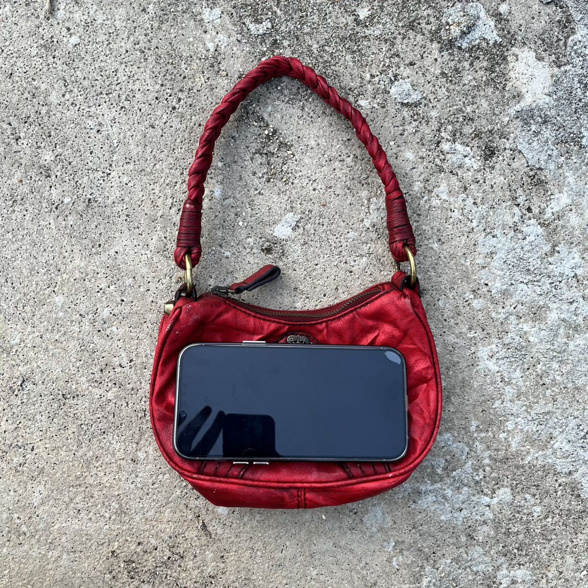 Guess × Vintage Vintage Guess mini hand bag❤️ Size ONE SIZE - 5 Thumbnail