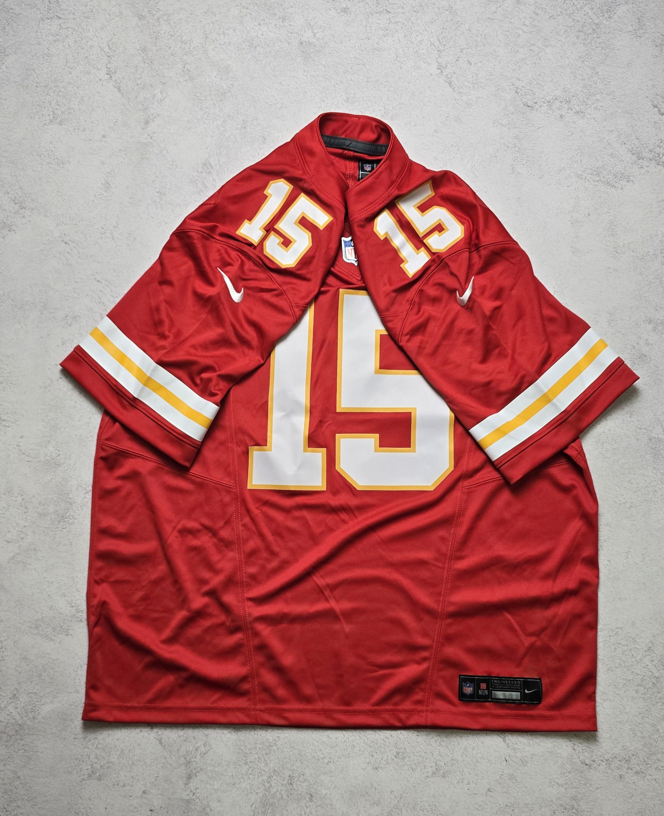 Nike Mahomes #15 Kansas City Chiefs Vapor FUSE Limited Jersey Size US XL / EU 56 / 4 - 2 Thumbnail