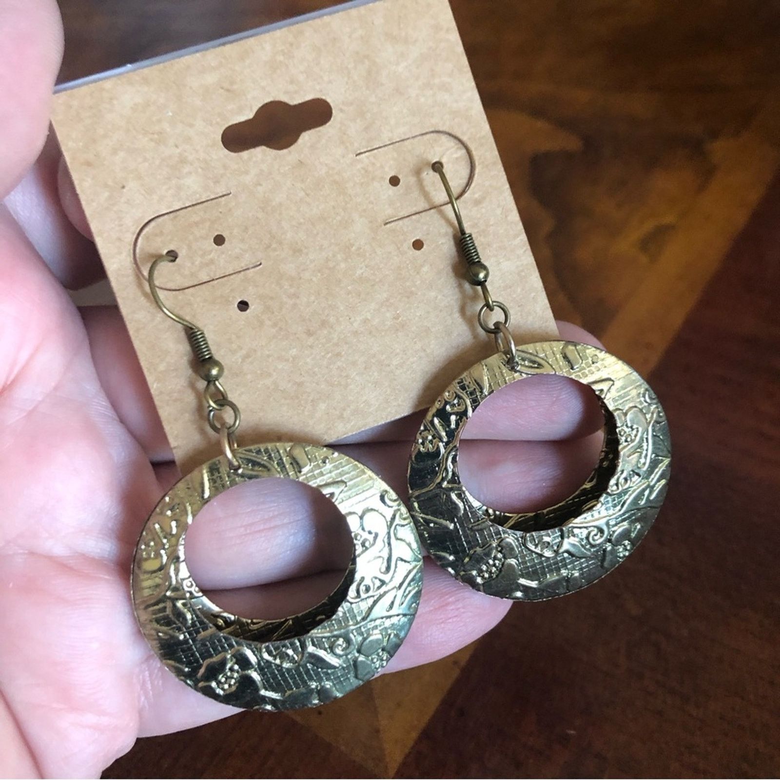 Jewelry Repurposed floral brass open hoop earrings Size ONE SIZE - 3 Thumbnail
