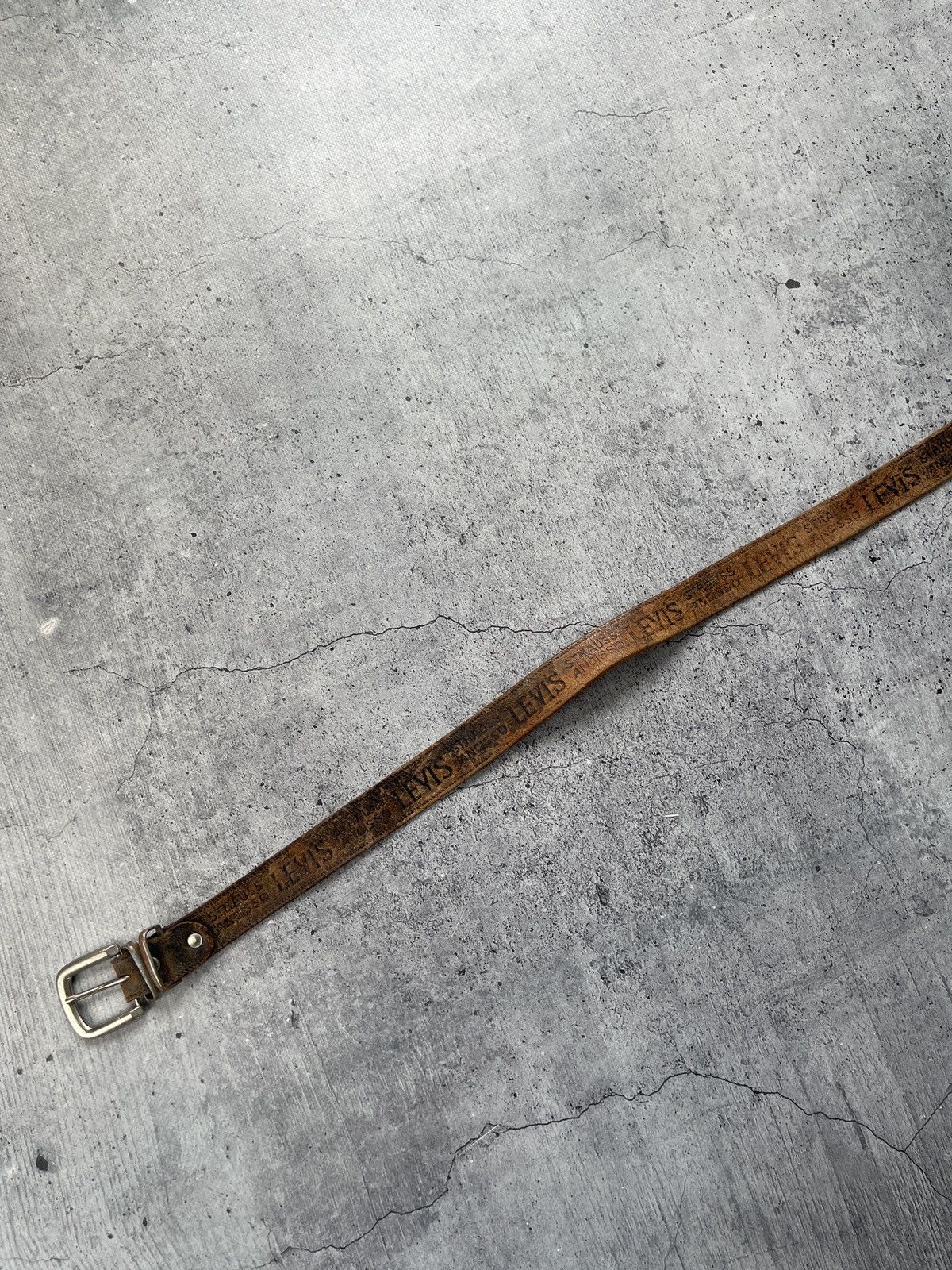 Levi's × Vintage Vintage 90’s Levi’s Brown Lether Belt Size ONE SIZE - 4 Thumbnail