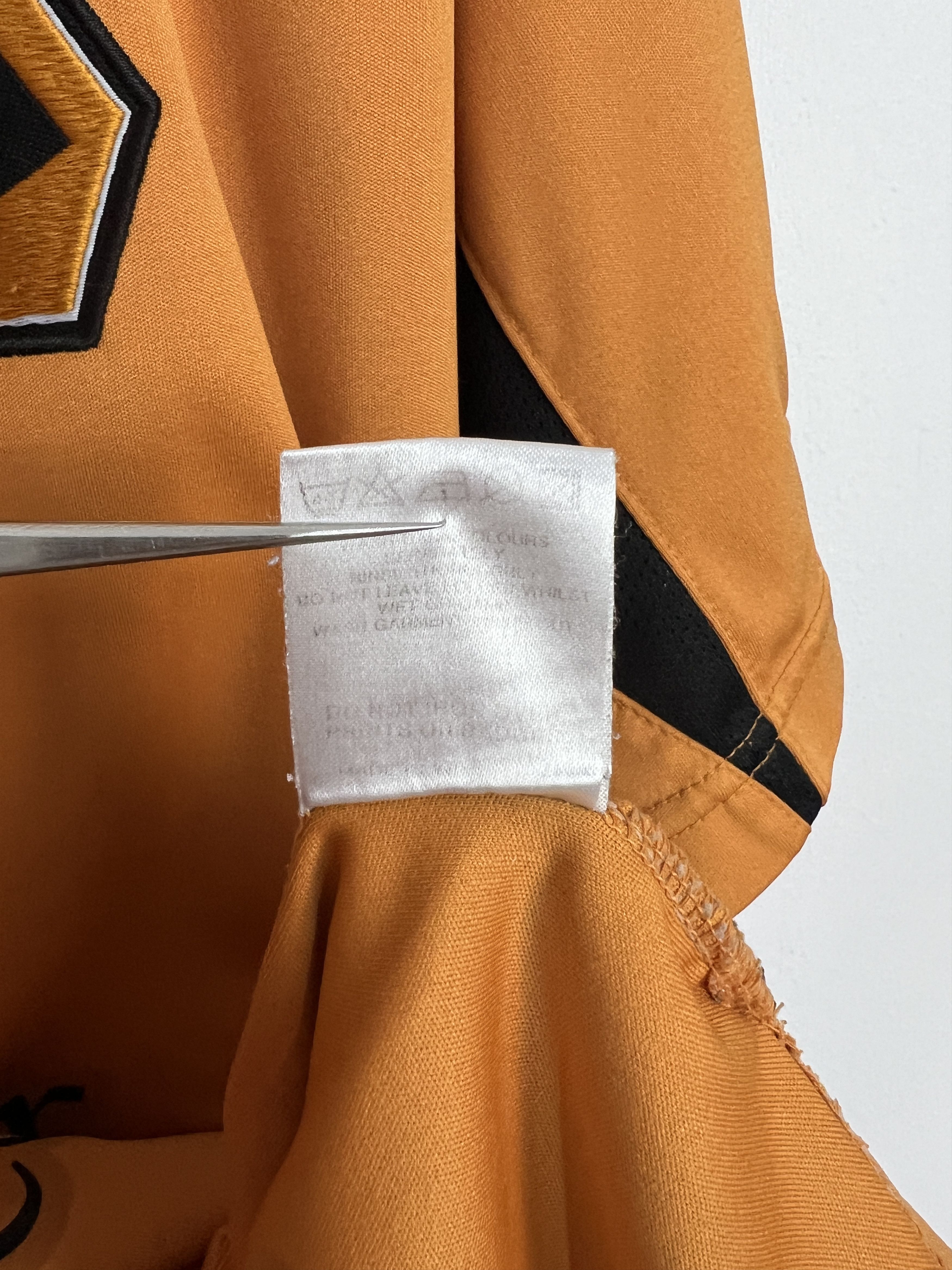 Le Coq Sportif Wolverhampton Wanderers Home football shirt 2004 Wolves Size US XL / EU 56 / 4 - 8 Thumbnail