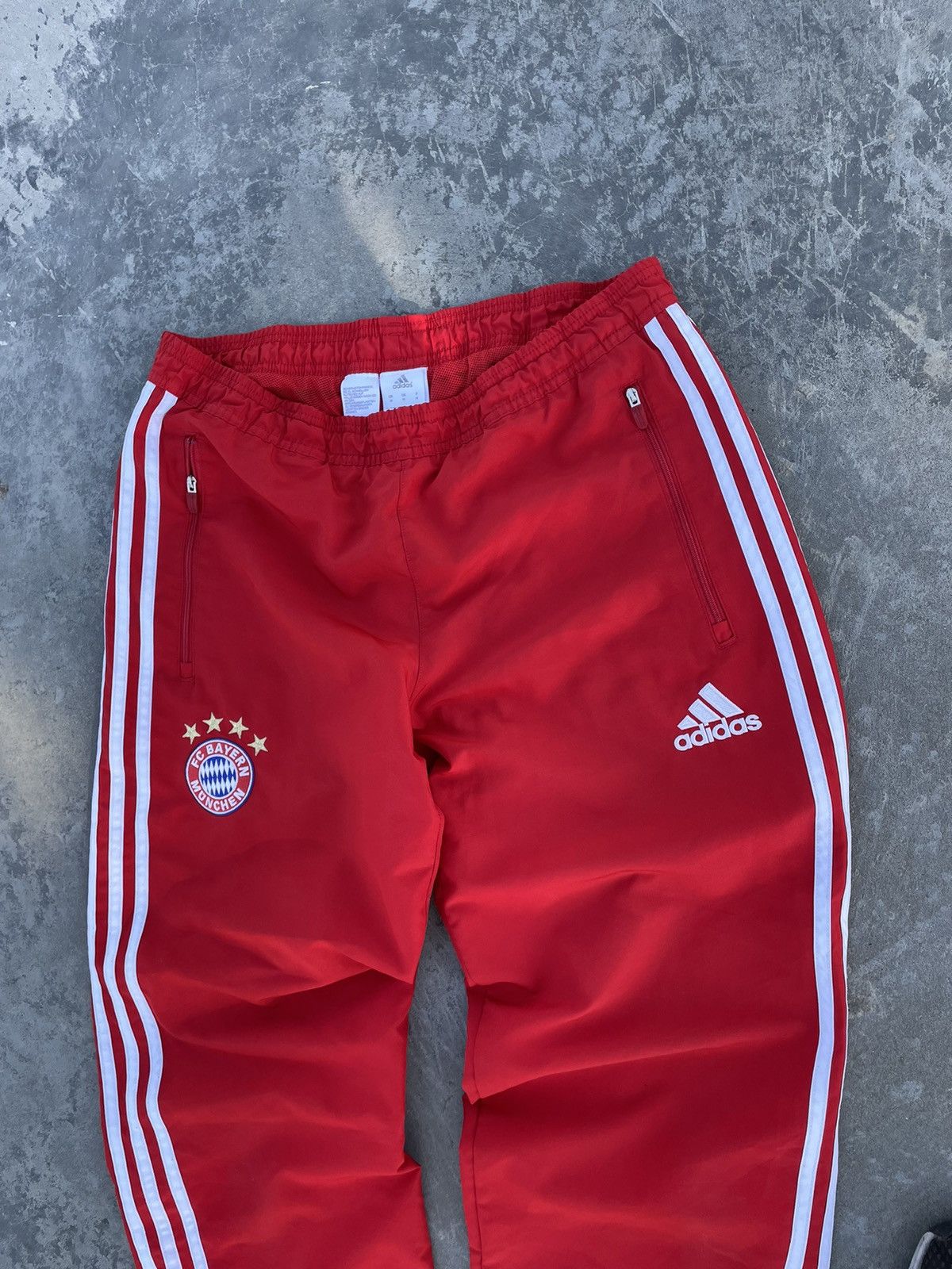 Adidas Adidas Y2K FC BAYERN MUNCHEN Track Pants Drill Blokecore Sk8 Size US 32 / EU 48 - 9 Thumbnail