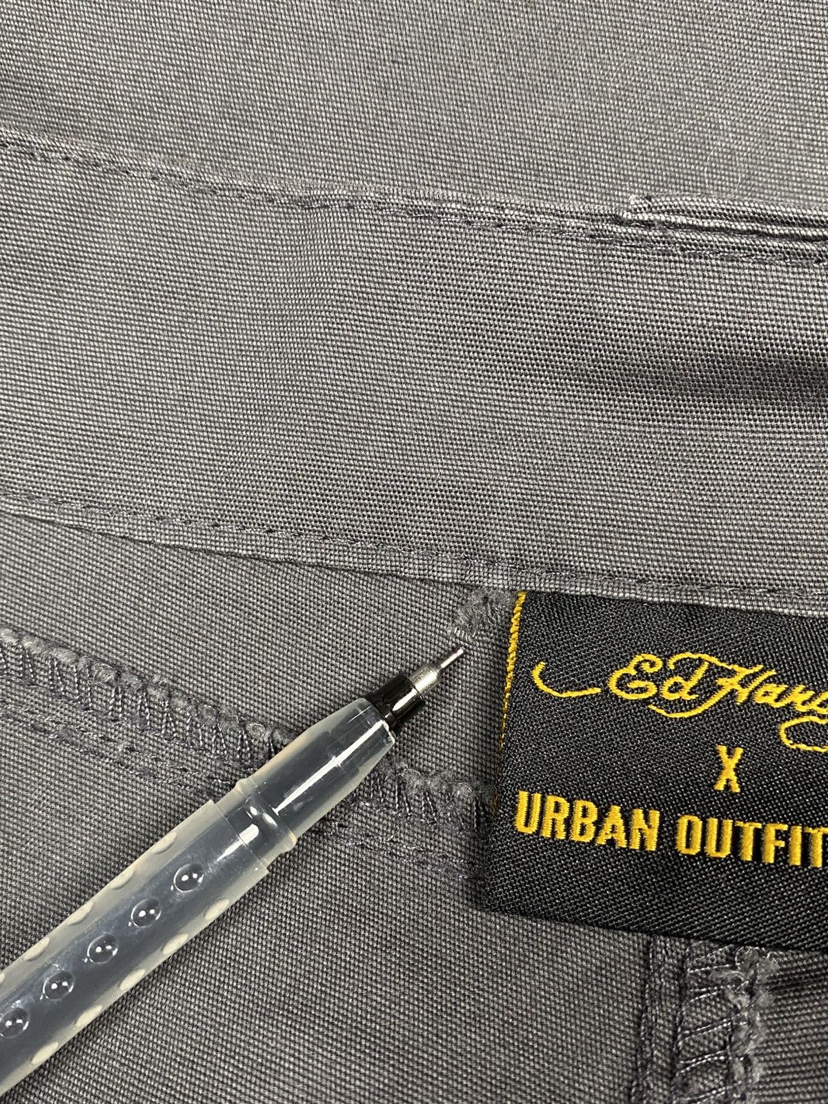 Ed Hardy Ed Hardy Urban Outfitters Y2K Style Grey Cargo Multi Pocket Size US 32 / EU 48 - 17 Thumbnail