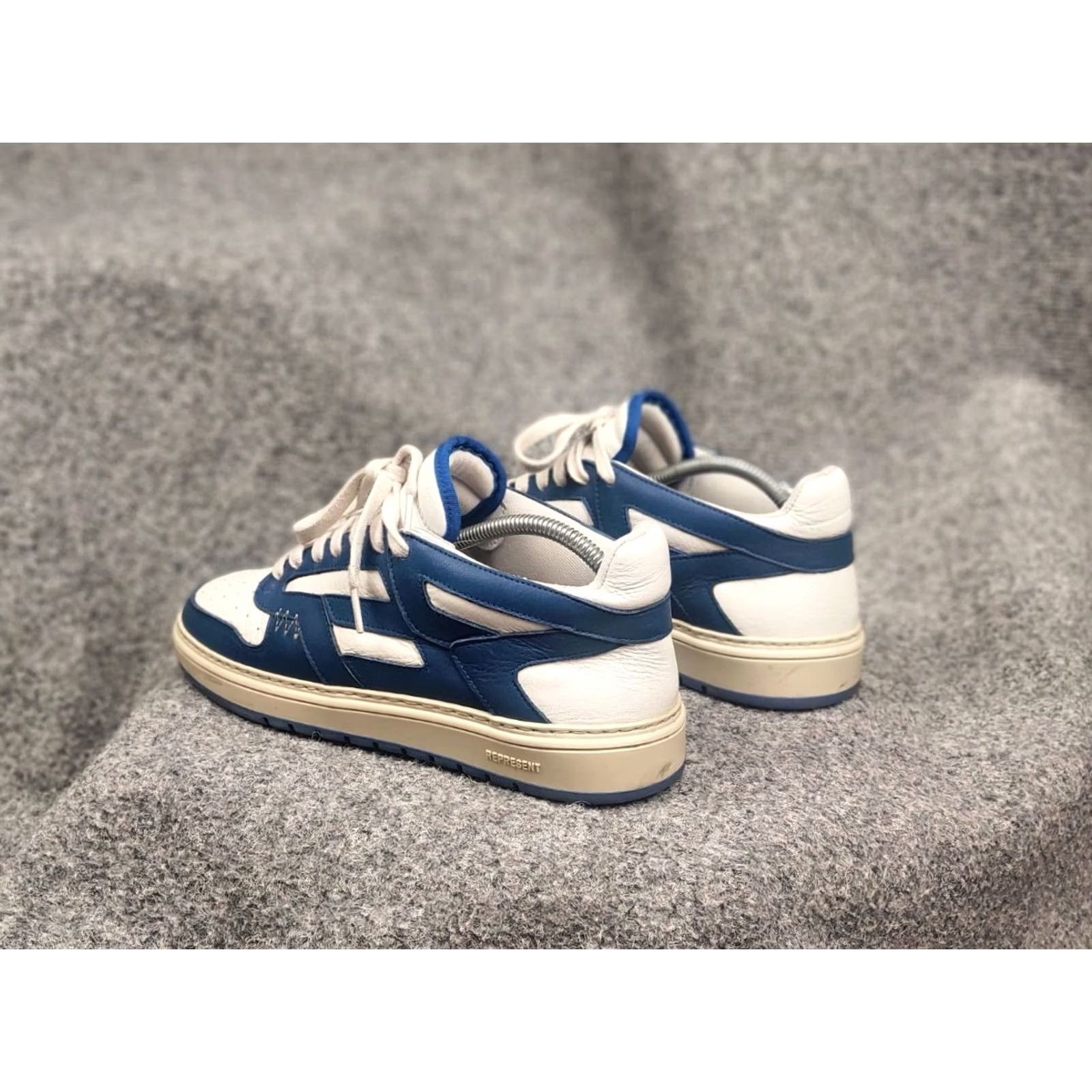 Vintage Represent Reptor Low top White Blue Logo Leather Sneakers Mens Shoes Size US M / EU 48-50 / 2 - 4 Thumbnail