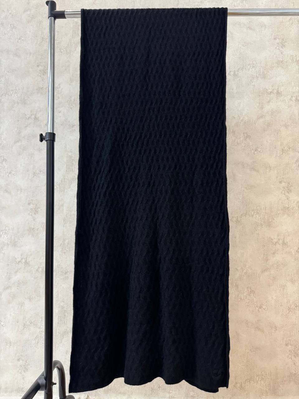Chanel Chanel Cashmere Knitted Scarf Size ONE SIZE - 1 Thumbnail