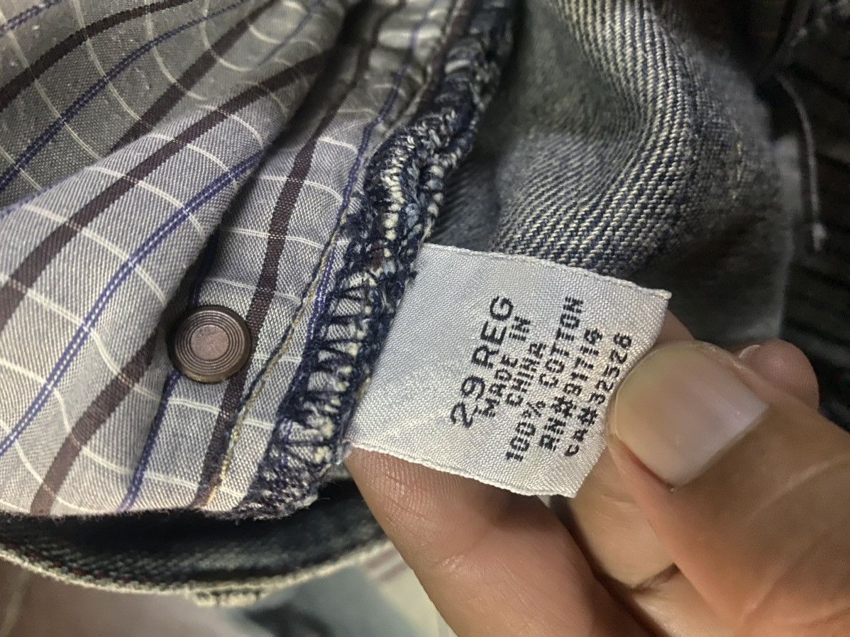 Armani Exchange Nice ARMANI EXCHANGE jeans faded design Size US 32 / EU 48 - 15 Thumbnail