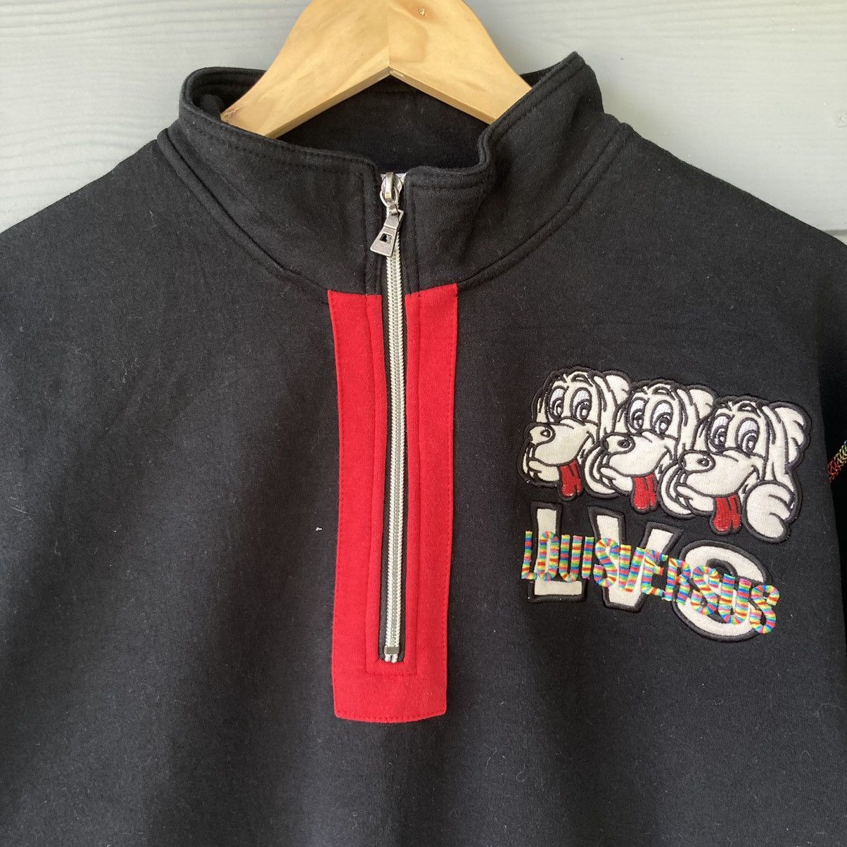 Vintage Vintage Louis Versus Black Sweatshirt Size US L / EU 52-54 / 3 - 4 Thumbnail