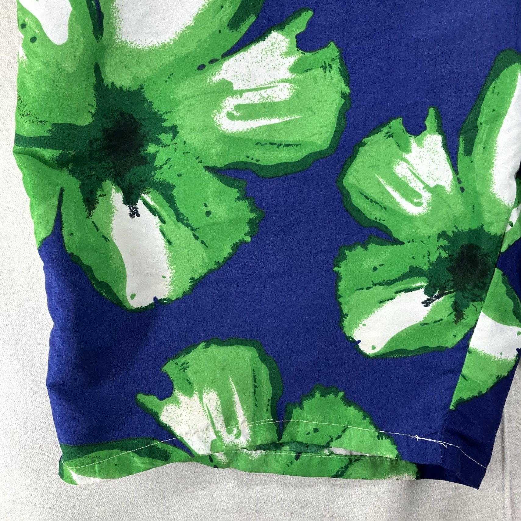Vintage VINTAGE Banana Split Swim Trunks Mens L Blue Floral Hibiscus 80s Beach Hawaiian Lined Pockets Elastic Drawstring Size US 33 - 5 Thumbnail