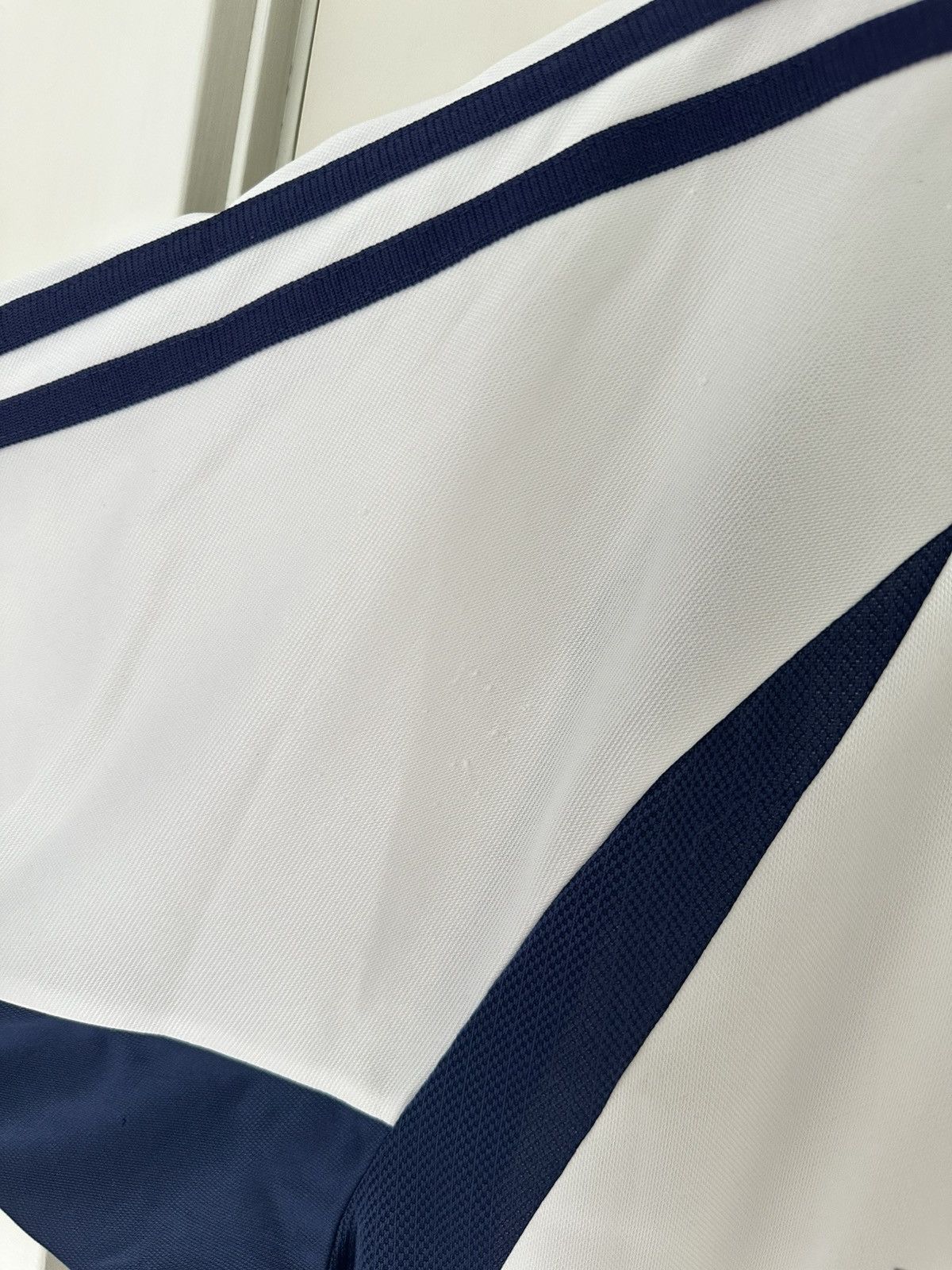 Adidas Vintage Tottenham Spurs jersey 2001/2002 Home Size XL Size US XL / EU 56 / 4 - 6 Thumbnail