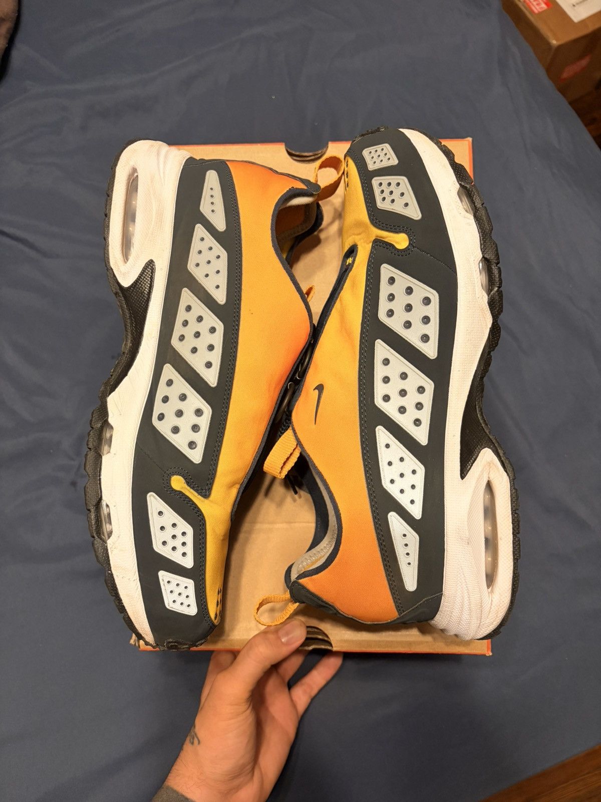 Nike Nike Air Max Sunder Canyon Gold Size US 11 / EU 44 - 1 Thumbnail