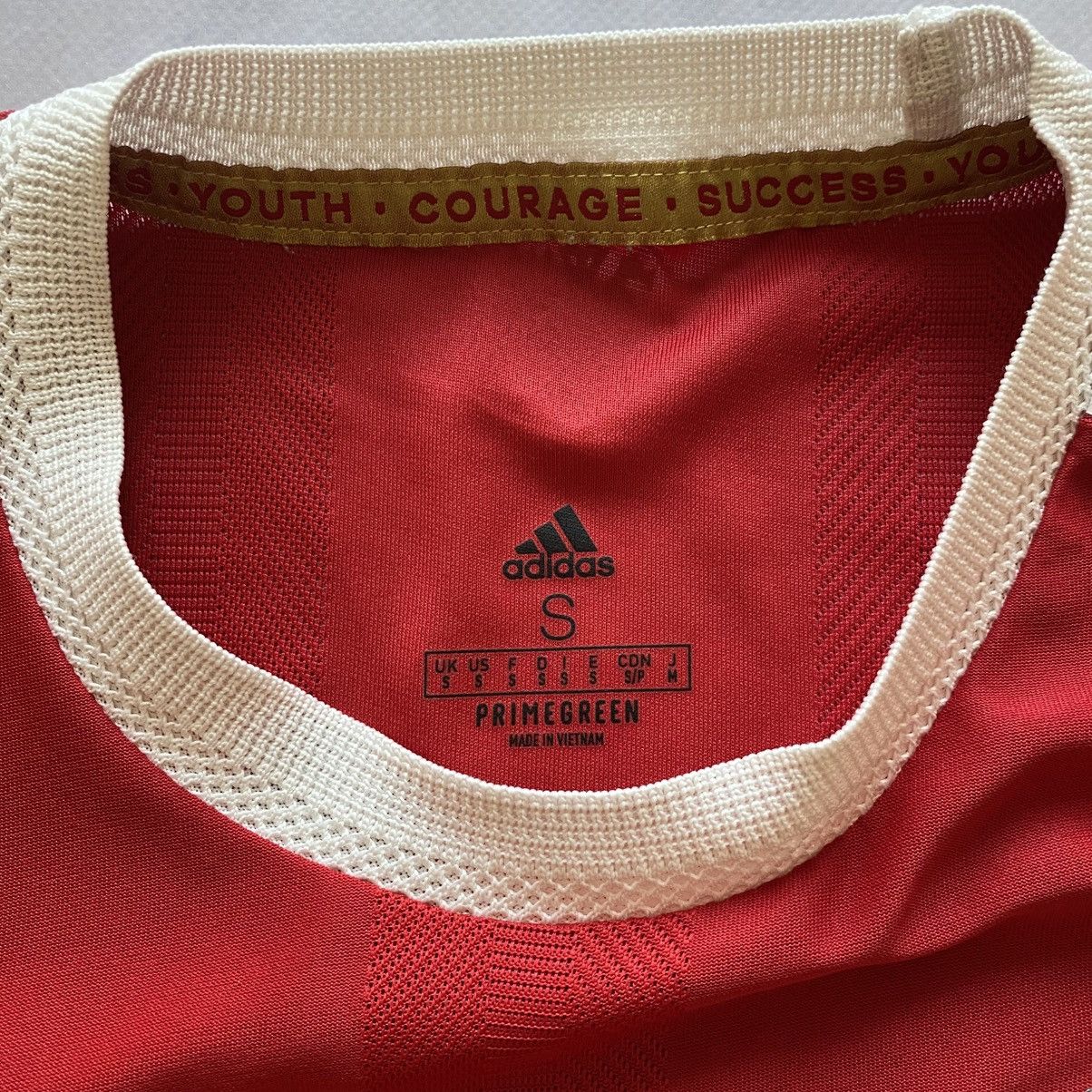 Vintage Adidas 2021/22 Manchester United Football Tee Jersey T-shirt Size US S / EU 44-46 / 1 - 8 Thumbnail