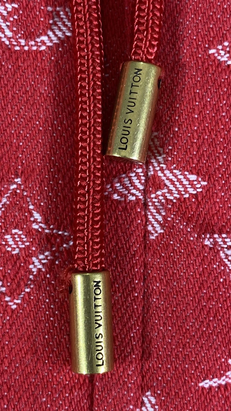 Louis Vuitton × Supreme Louis Vuitton X SUPREME 1 OF 1 Unreleased Sample Red Parka Size US M / EU 48-50 / 2 - 15 Thumbnail