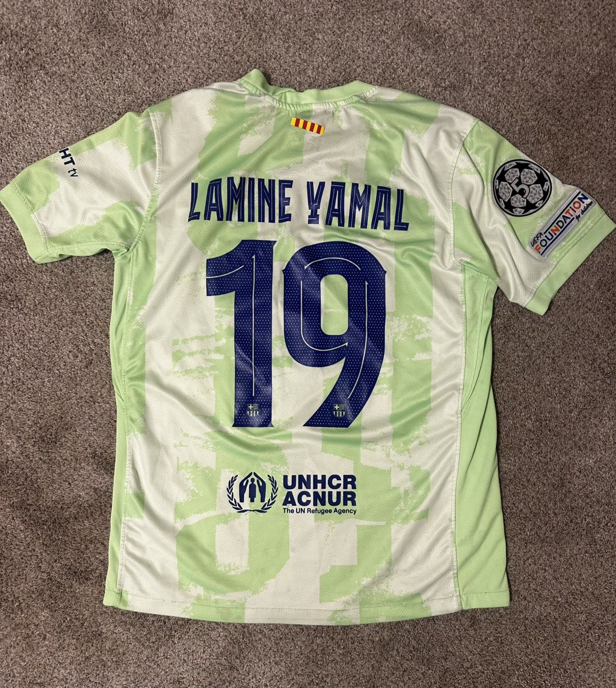 Nike FC Barcelona Lamine Yamal #19 Green Third Kit Jersey Size US M / EU 48-50 / 2 - 2 Thumbnail