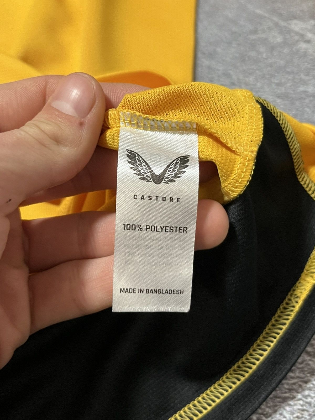 Castore Castore Wolverhampton Wanderes 2022/2023 Long Sleeve Shirt Size US XL / EU 56 / 4 - 8 Thumbnail